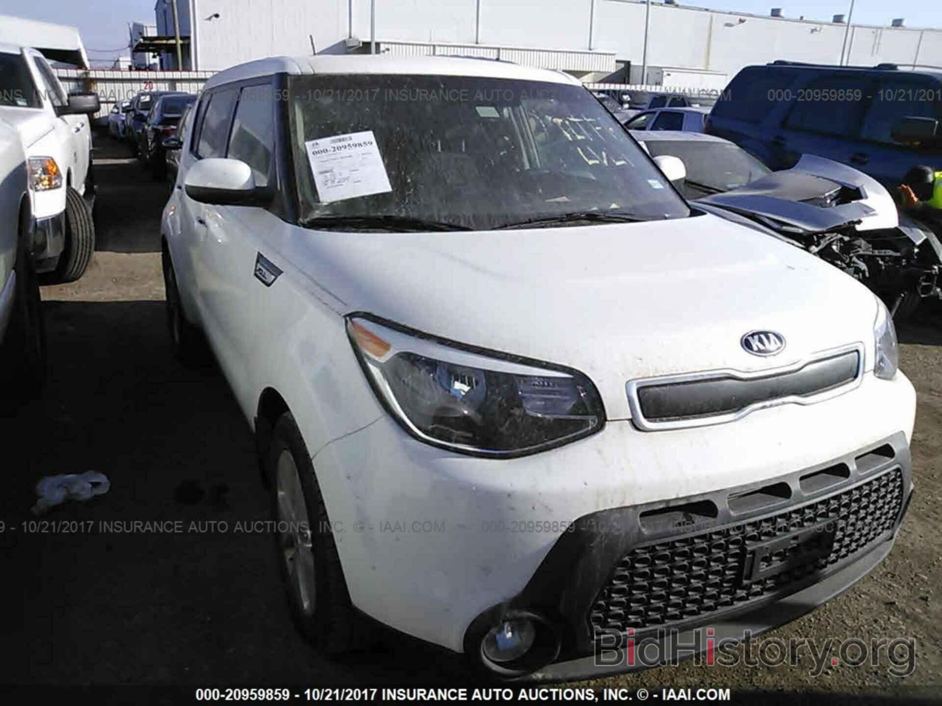 Photo KNDJN2A25F7172896 - Kia Soul 2015