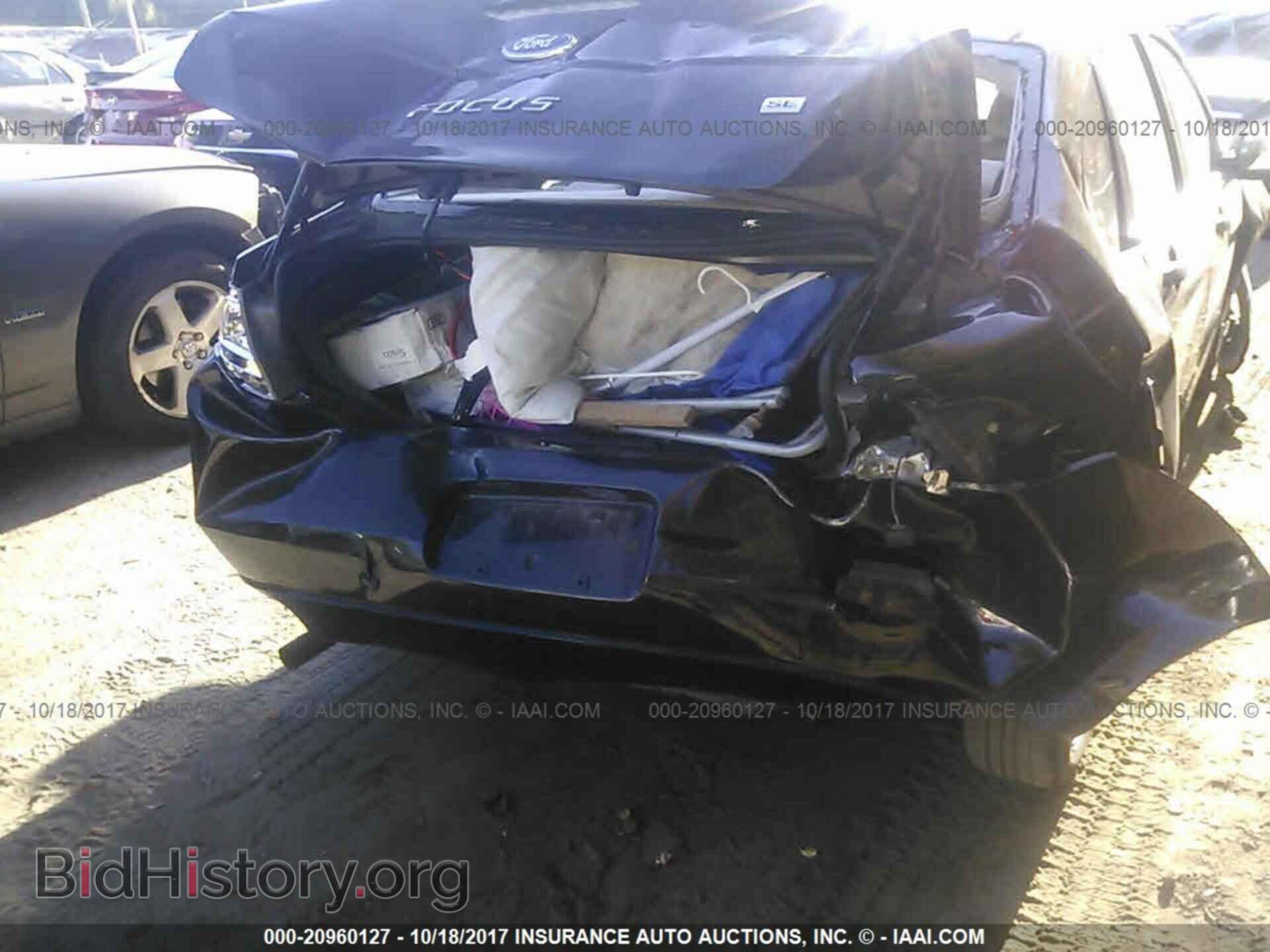 2011 Ford Focus - VIN: 1FAHP3FN2BW192188 - Фото 6