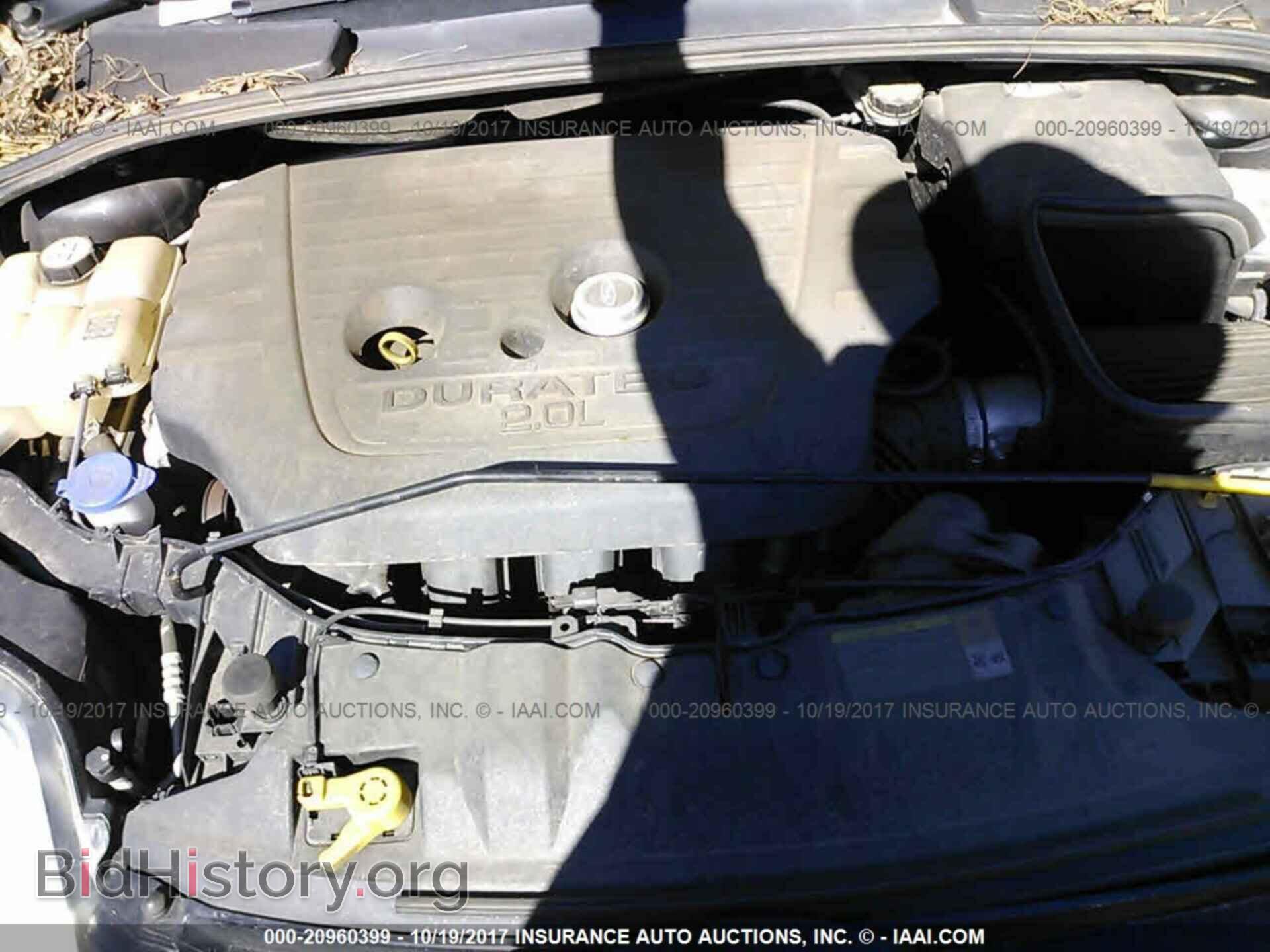 2012 Ford Focus - VIN: 1FAHP3M21CL389803 - Photo 10