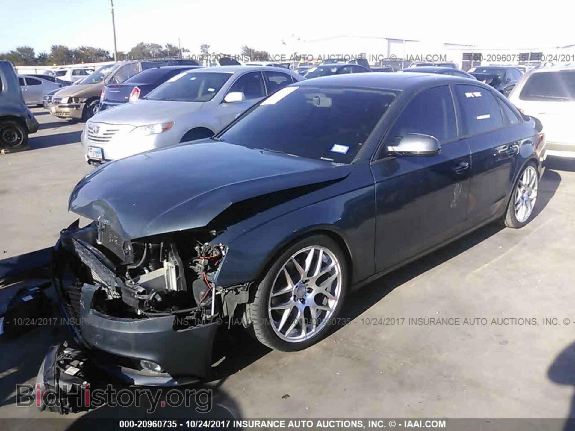 2011 Audi A4 - VIN: WAUBFAFL0BN036689 - Photo 2