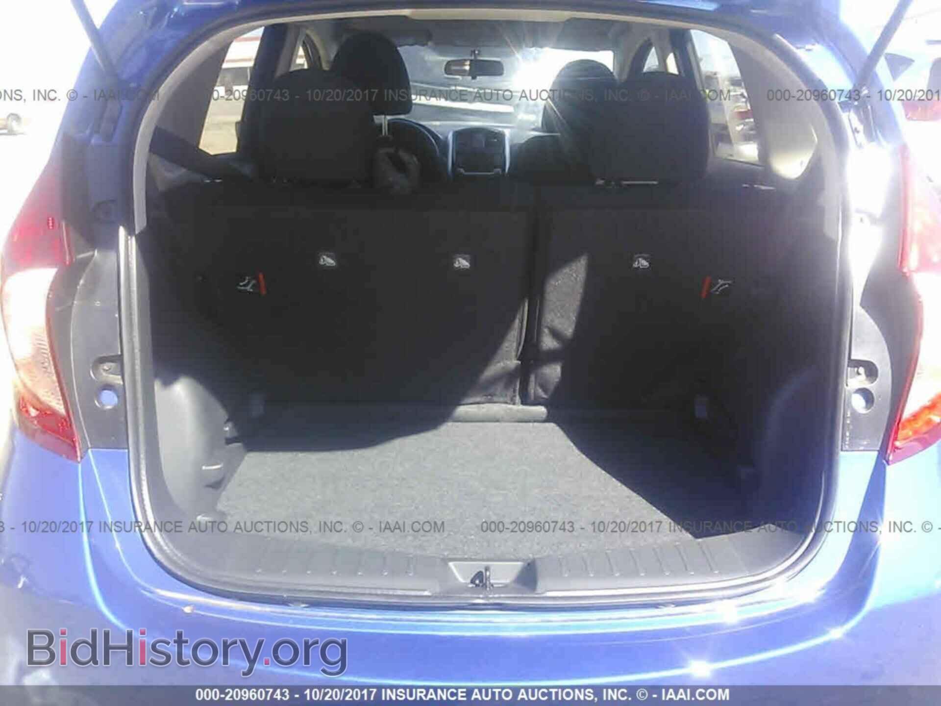 2017 Nissan Versa note - VIN: 3N1CE2CP2HL354025 - Фото 6