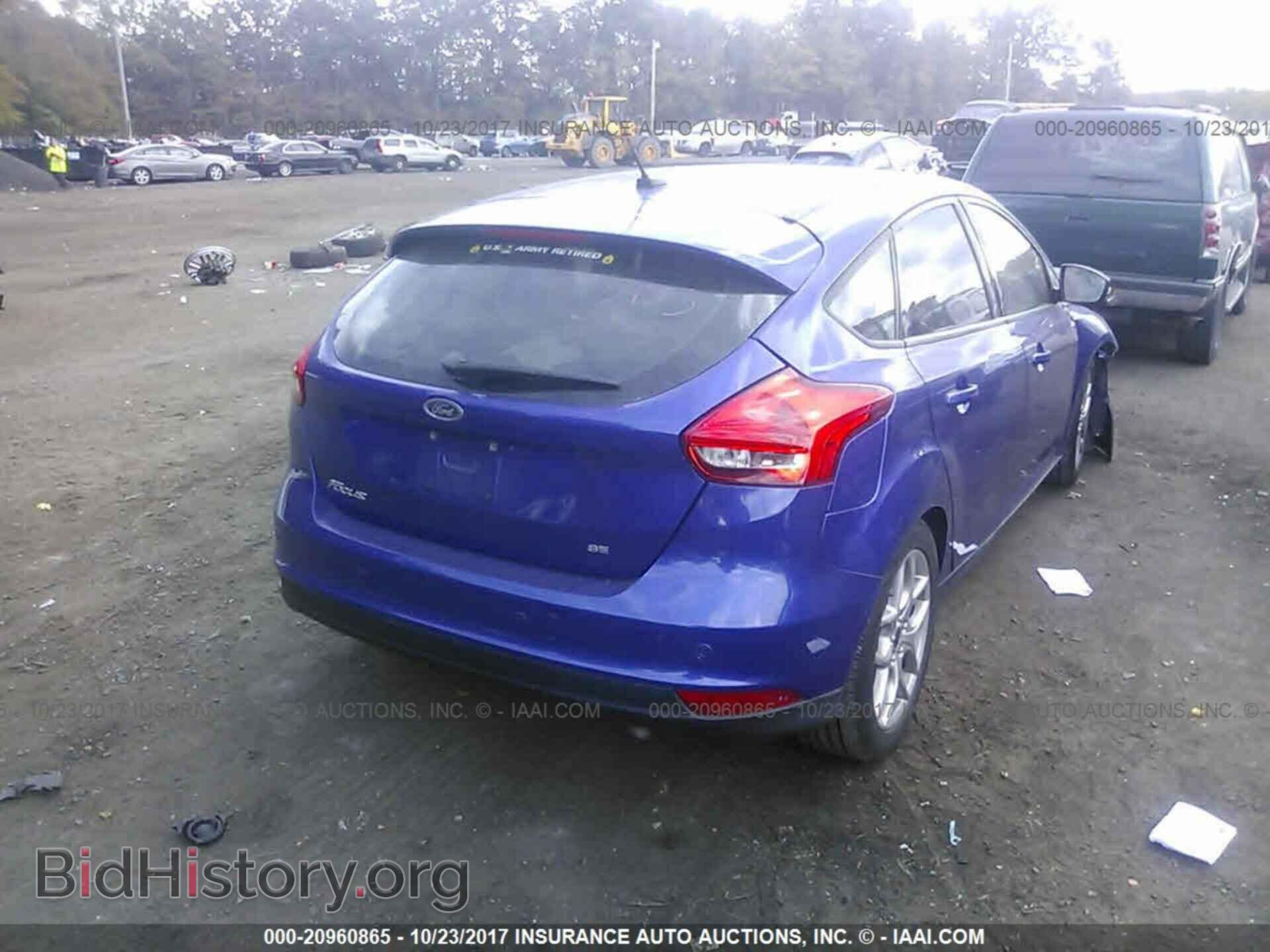 2015 Ford Focus - VIN: 1FADP3K20FL354840 - Фото 4
