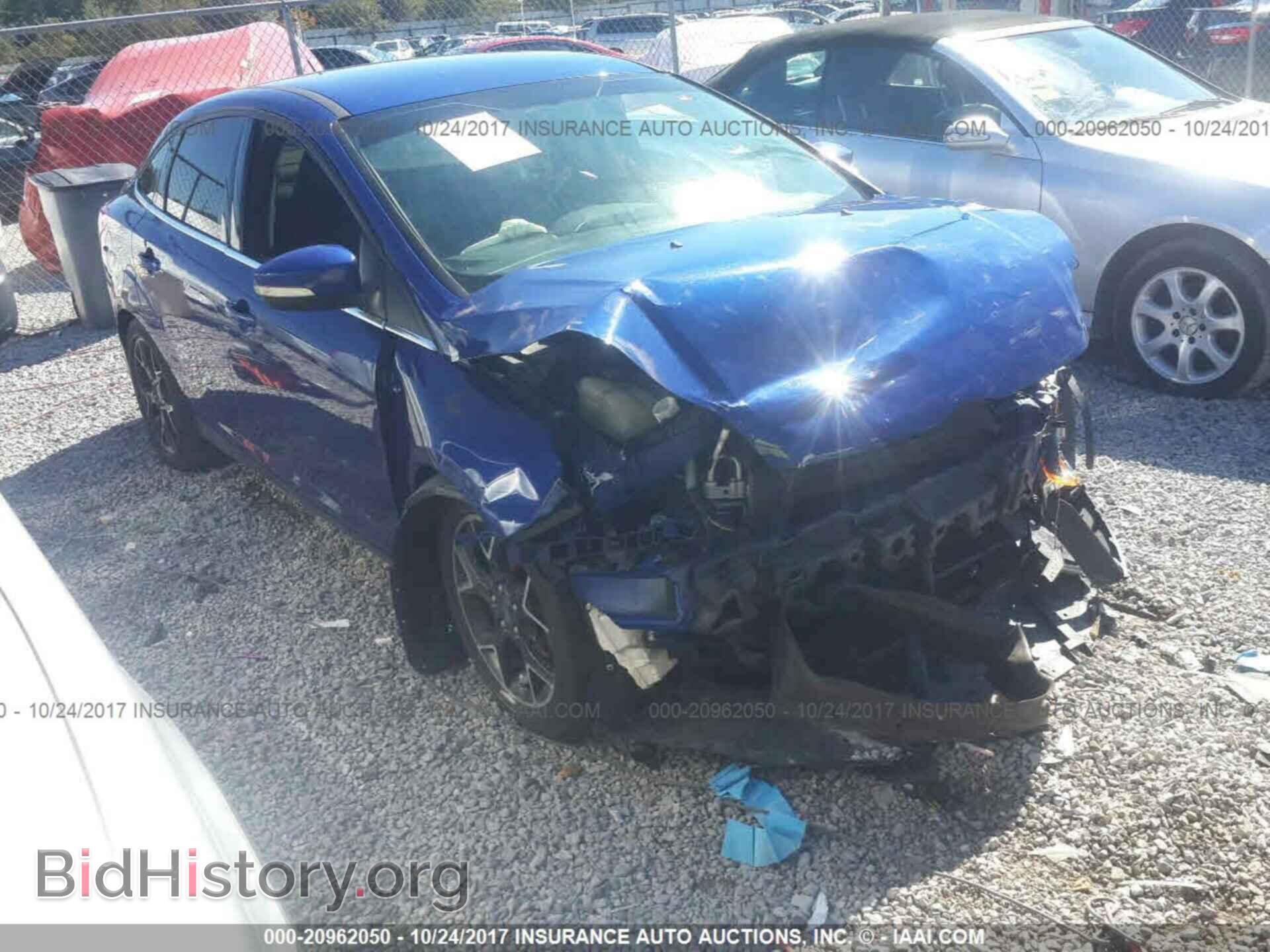 Photo 1FAHP3J29CL451713 - Ford Focus 2012