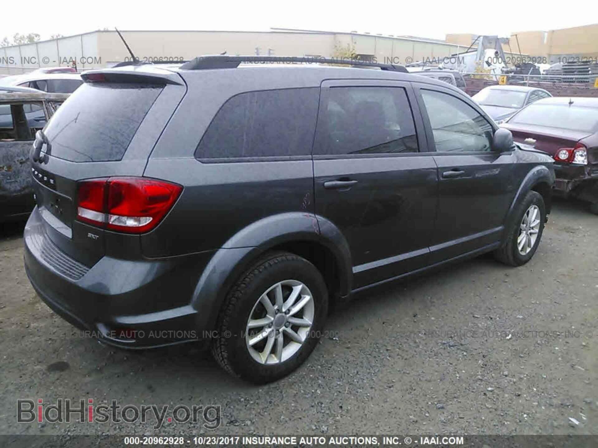2015 Dodge Journey - VIN: 3C4PDDBG3FT533766 - Фото 4
