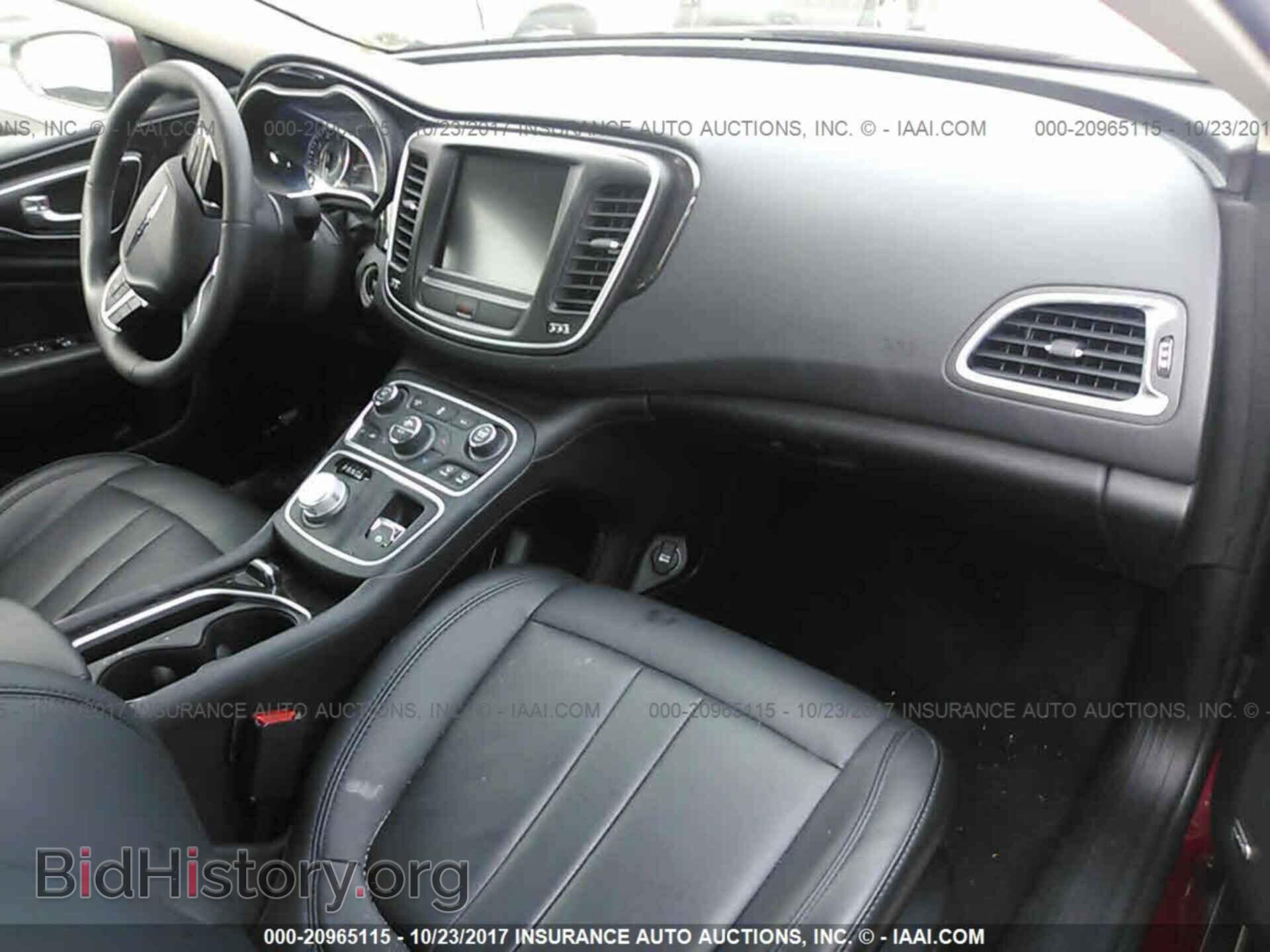 2016 Chrysler 200 - VIN: 1C3CCCCB7GN161711 - Фото 5