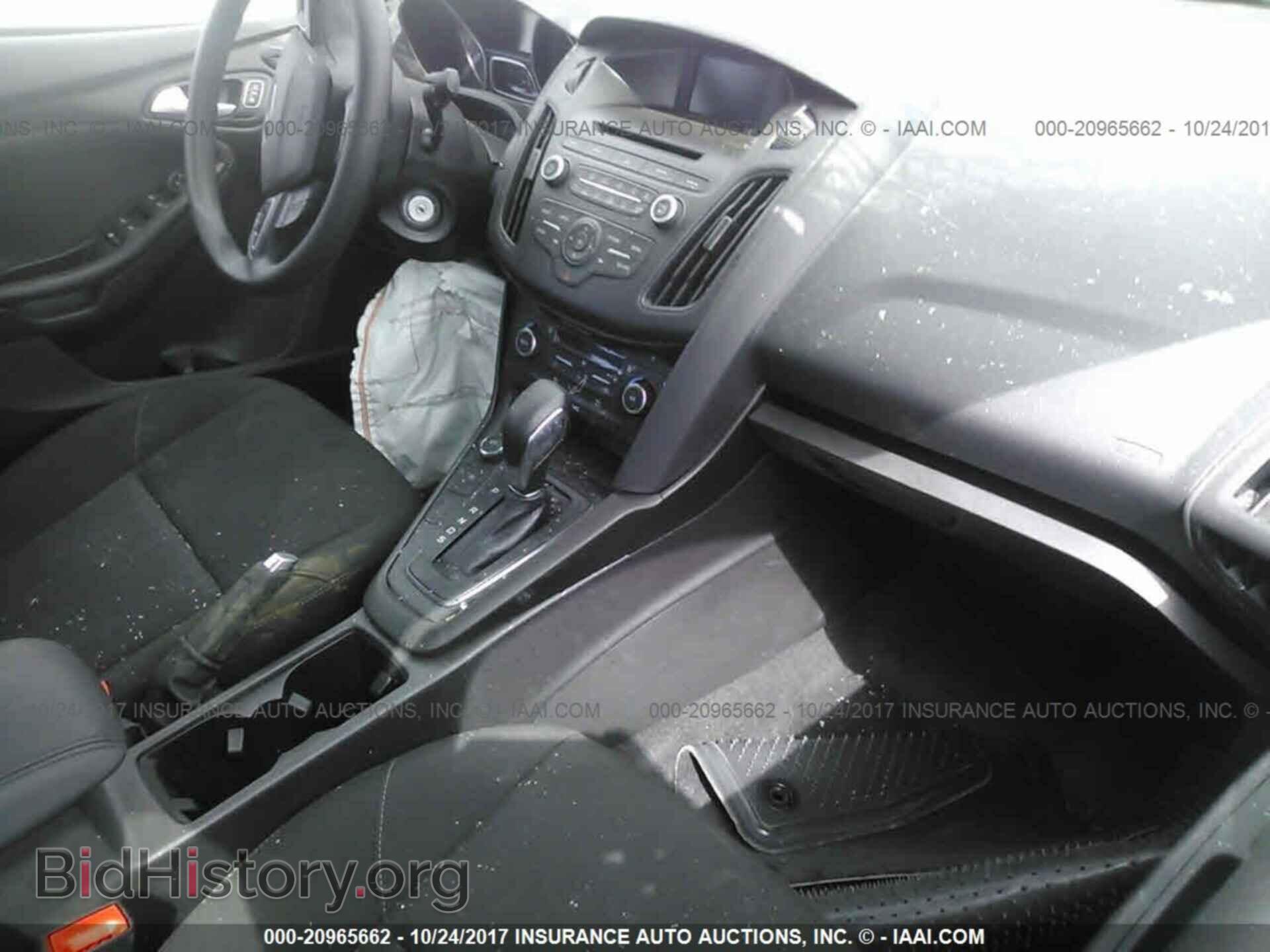 2017 Ford Focus - VIN: 1FADP3FE5HL332601 - Фото 5