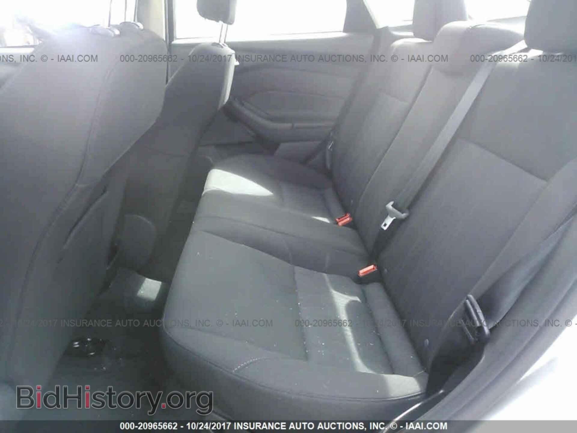 2017 Ford Focus - VIN: 1FADP3FE5HL332601 - Фото 8