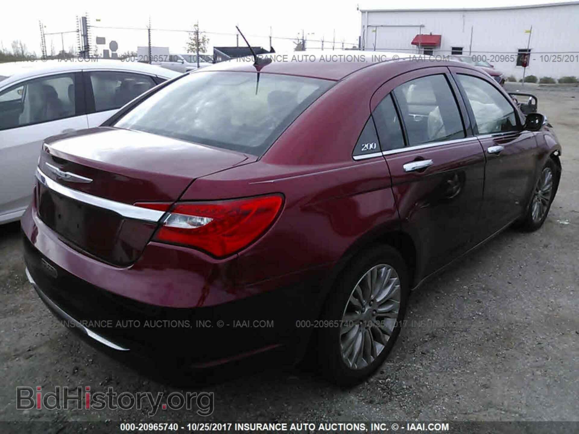 2012 Chrysler 200 - VIN: 1C3CCBCB8CN263202 - Photo 4