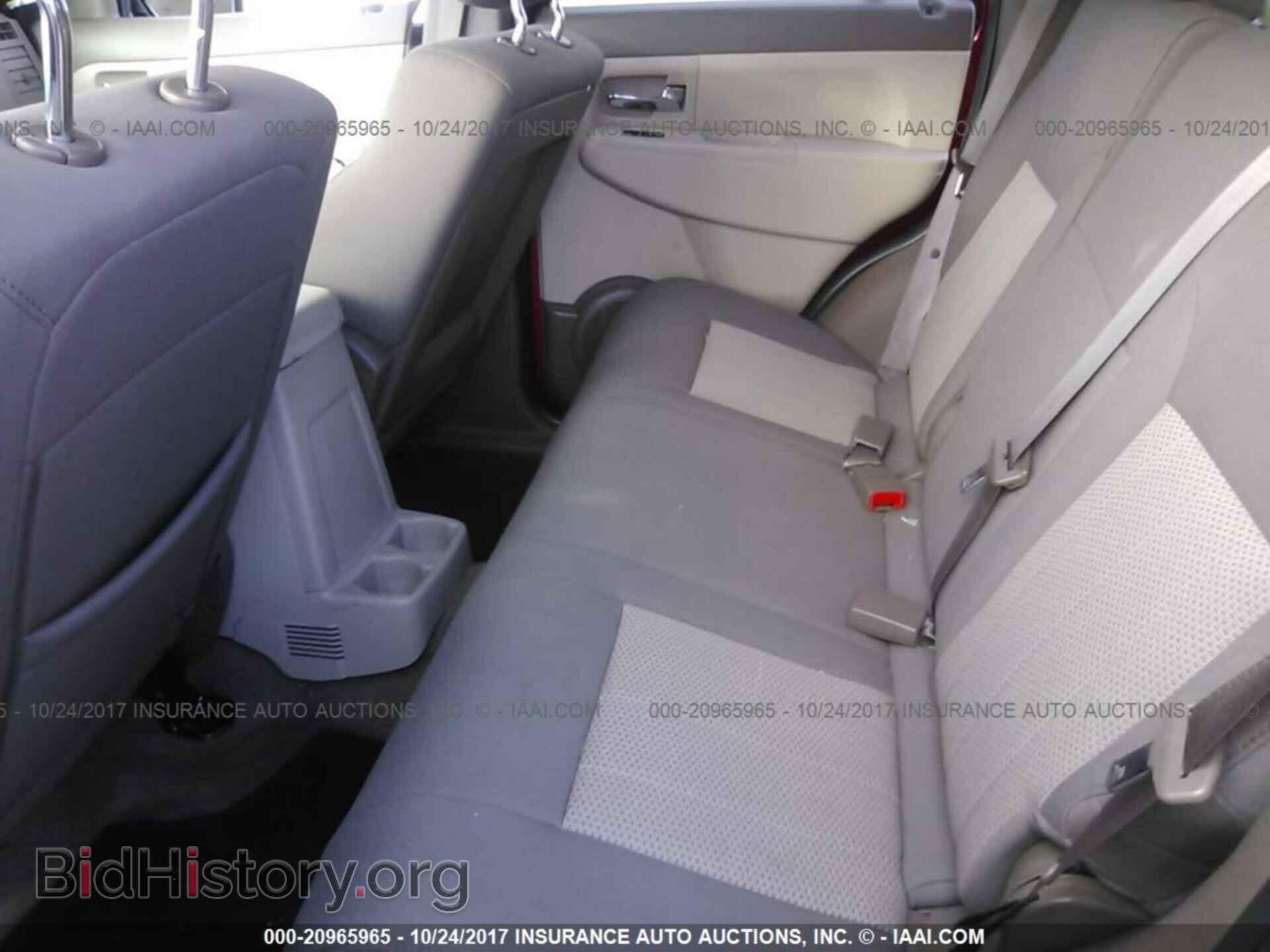 2011 Jeep Liberty - VIN: 1J4PN2GK2BW564553 - Фото 8