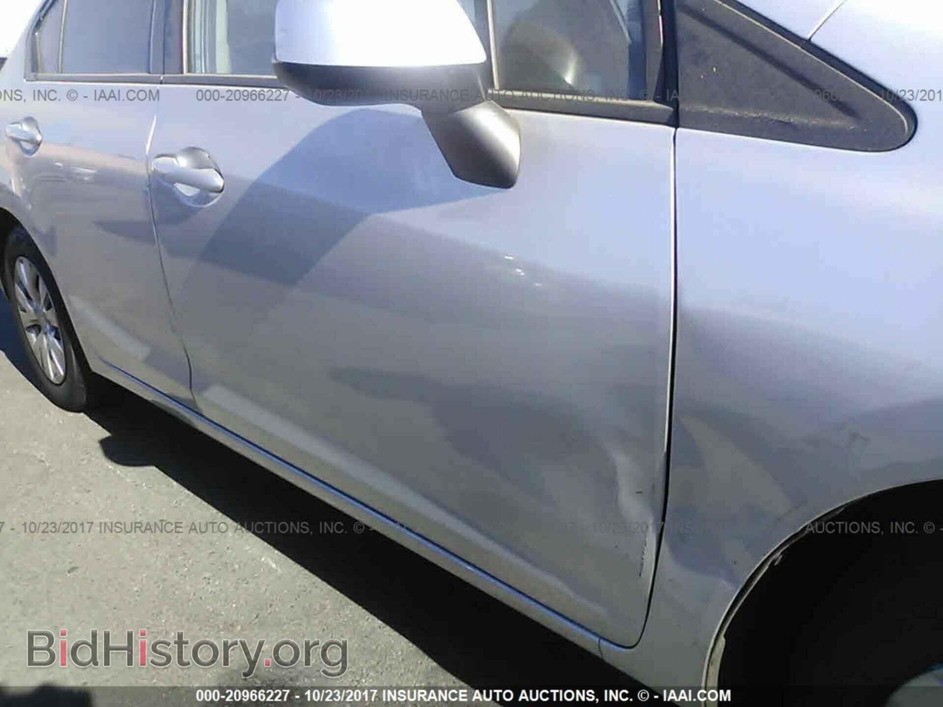 2012 Honda Civic - VIN: 2HGFB2E58CH513714 - Фото 6