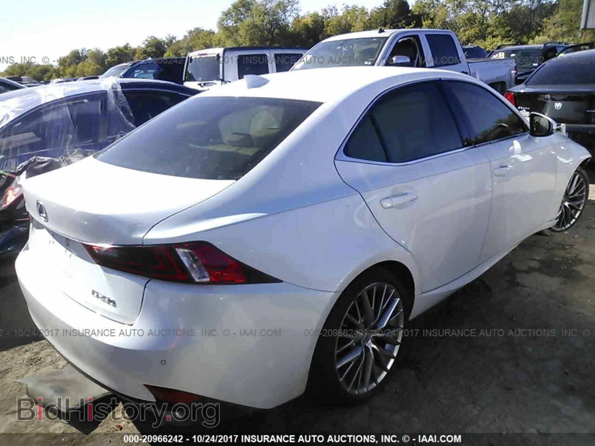 2014 Lexus Is - VIN: JTHBF1D20E5002848 - Photo 4