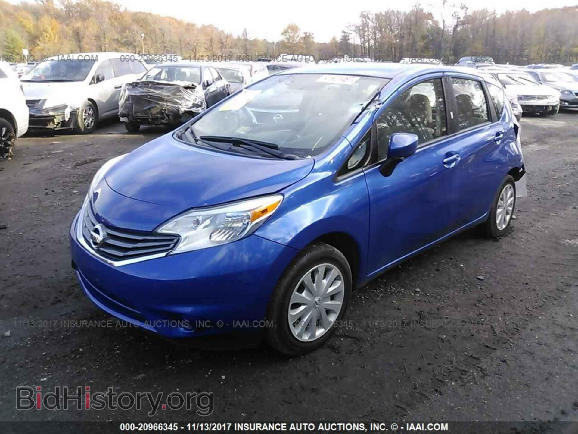 2015 Nissan Versa note - VIN: 3N1CE2CP0FL394231 - Photo 2