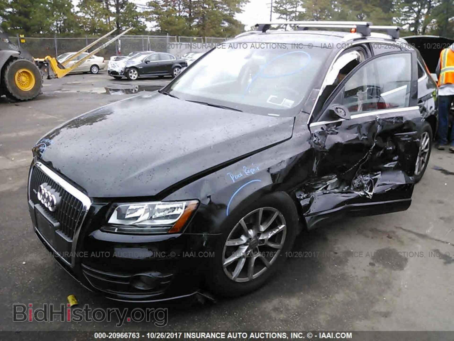 2012 Audi Q5 - VIN: WA1CFAFP9CA120409 - Photo 2