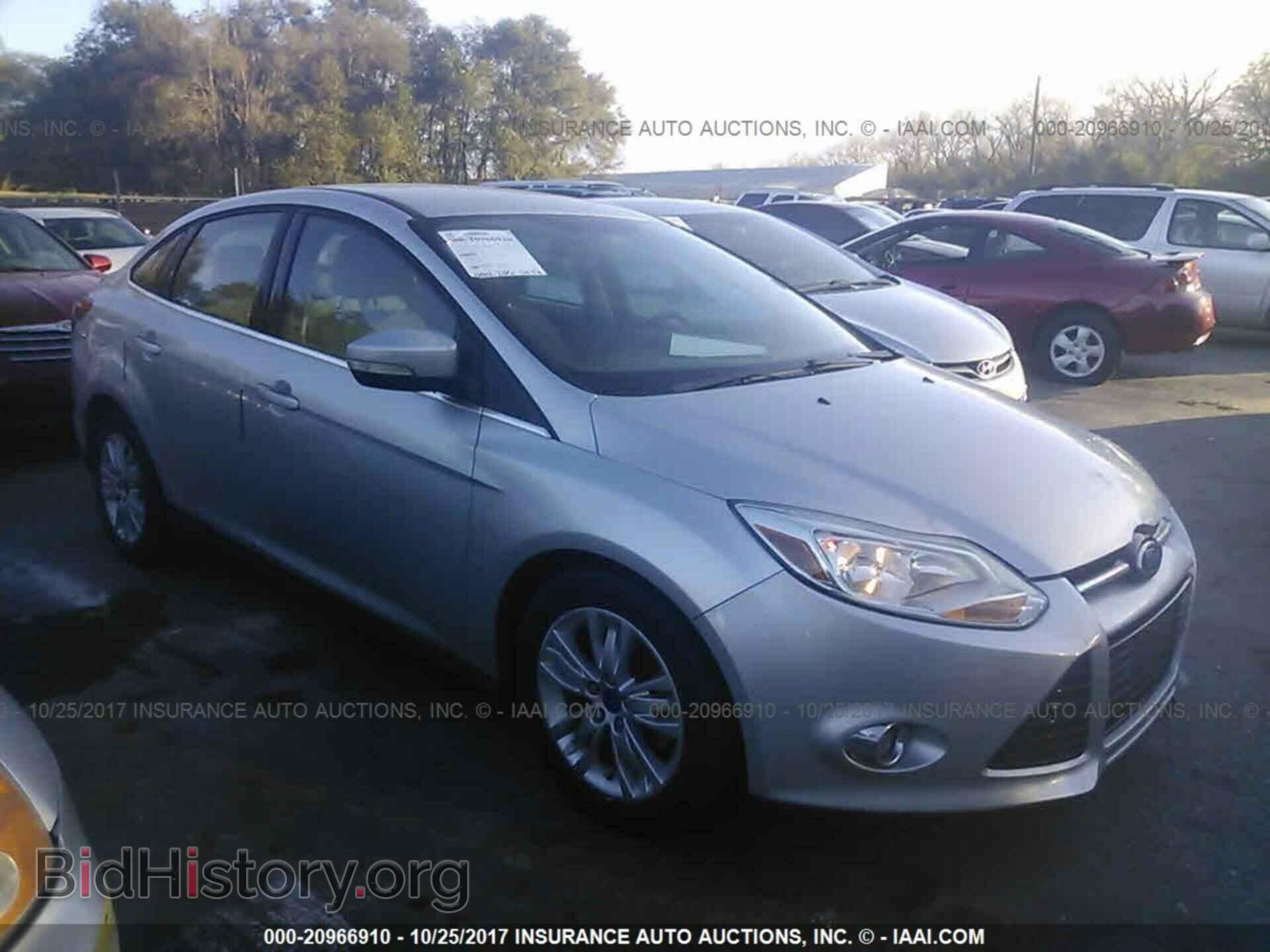 Photo 1FAHP3H22CL107596 - Ford Focus 2012