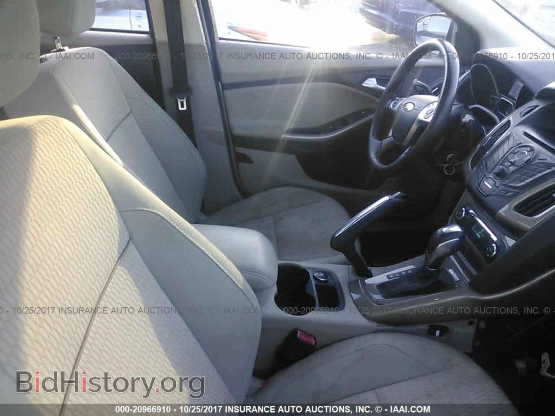2012 Ford Focus - VIN: 1FAHP3H22CL107596 - Фото 5