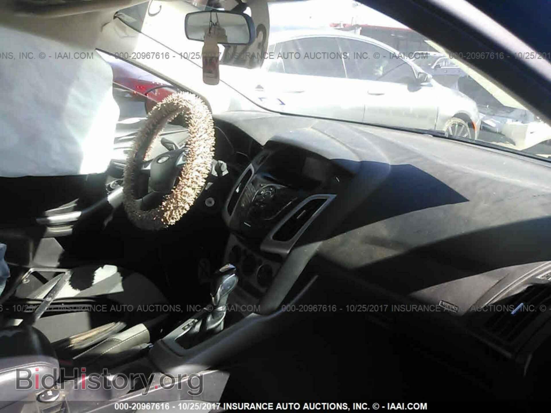 2012 Ford Focus - VIN: 1FAHP3F20CL409763 - Photo 5