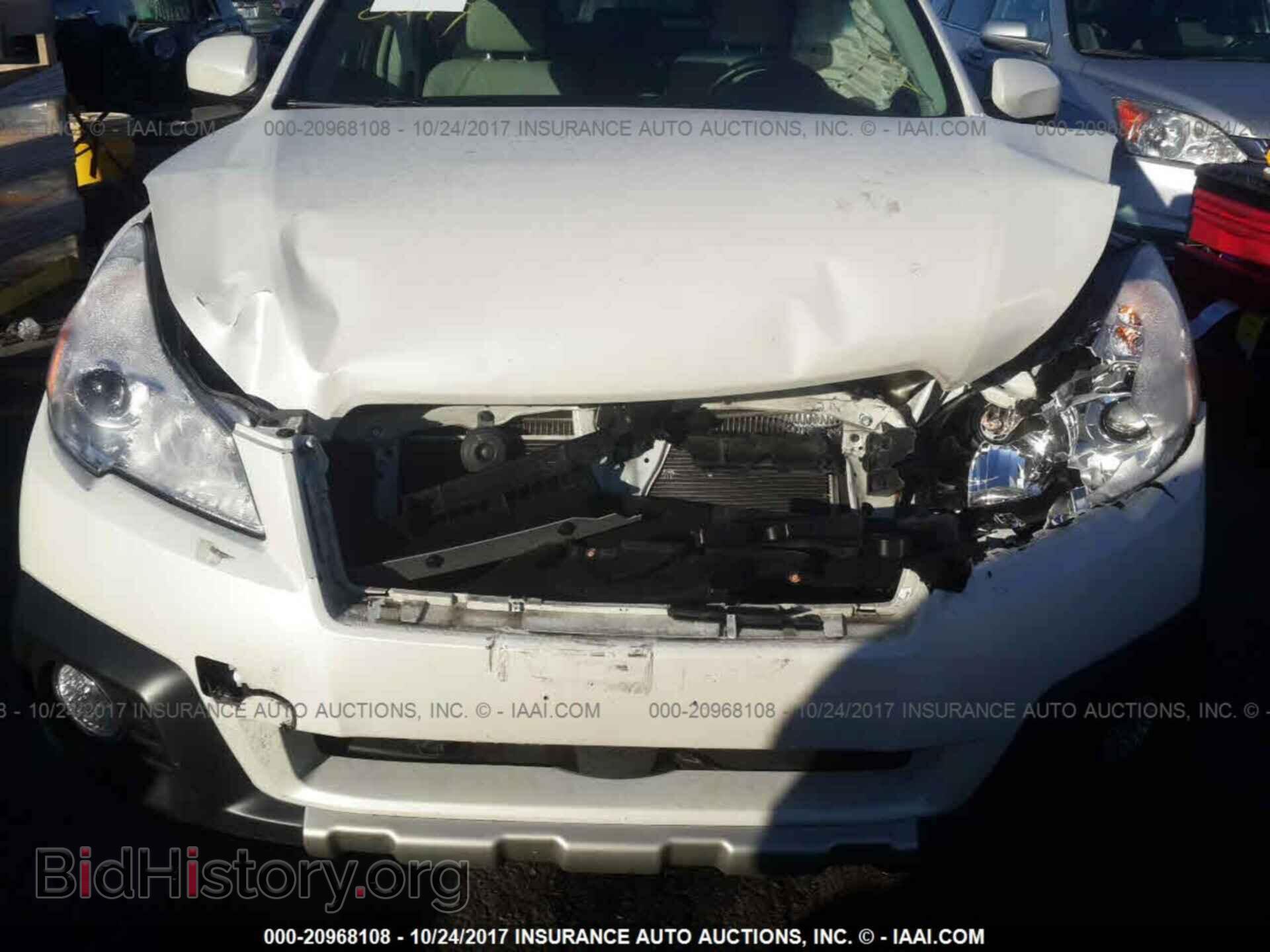 2014 Subaru Outback - VIN: 4S4BRBLC4E3304885 - Photo 6