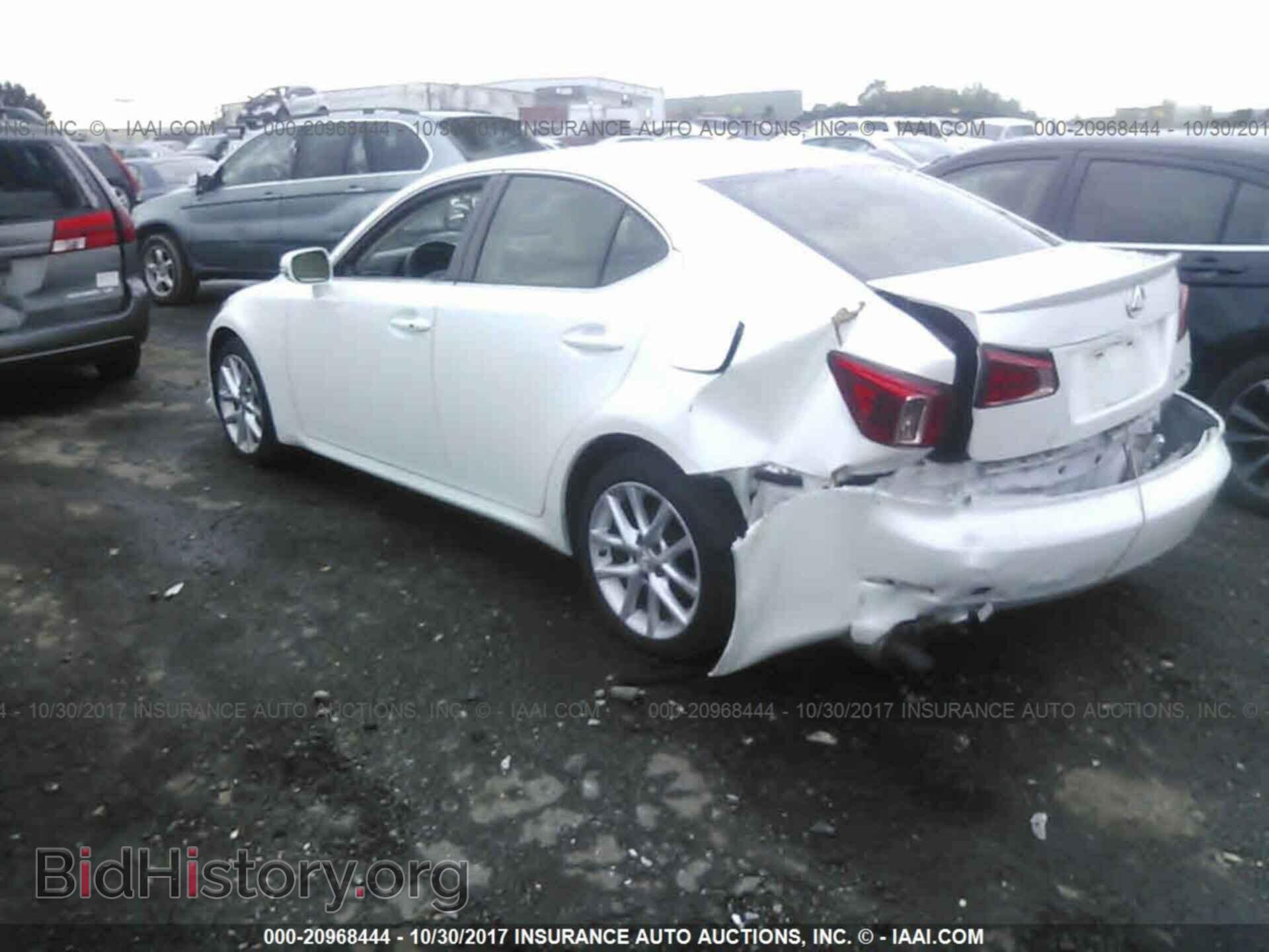 2011 Lexus Is - VIN: JTHCF5C2XB2035480 - Фото 3