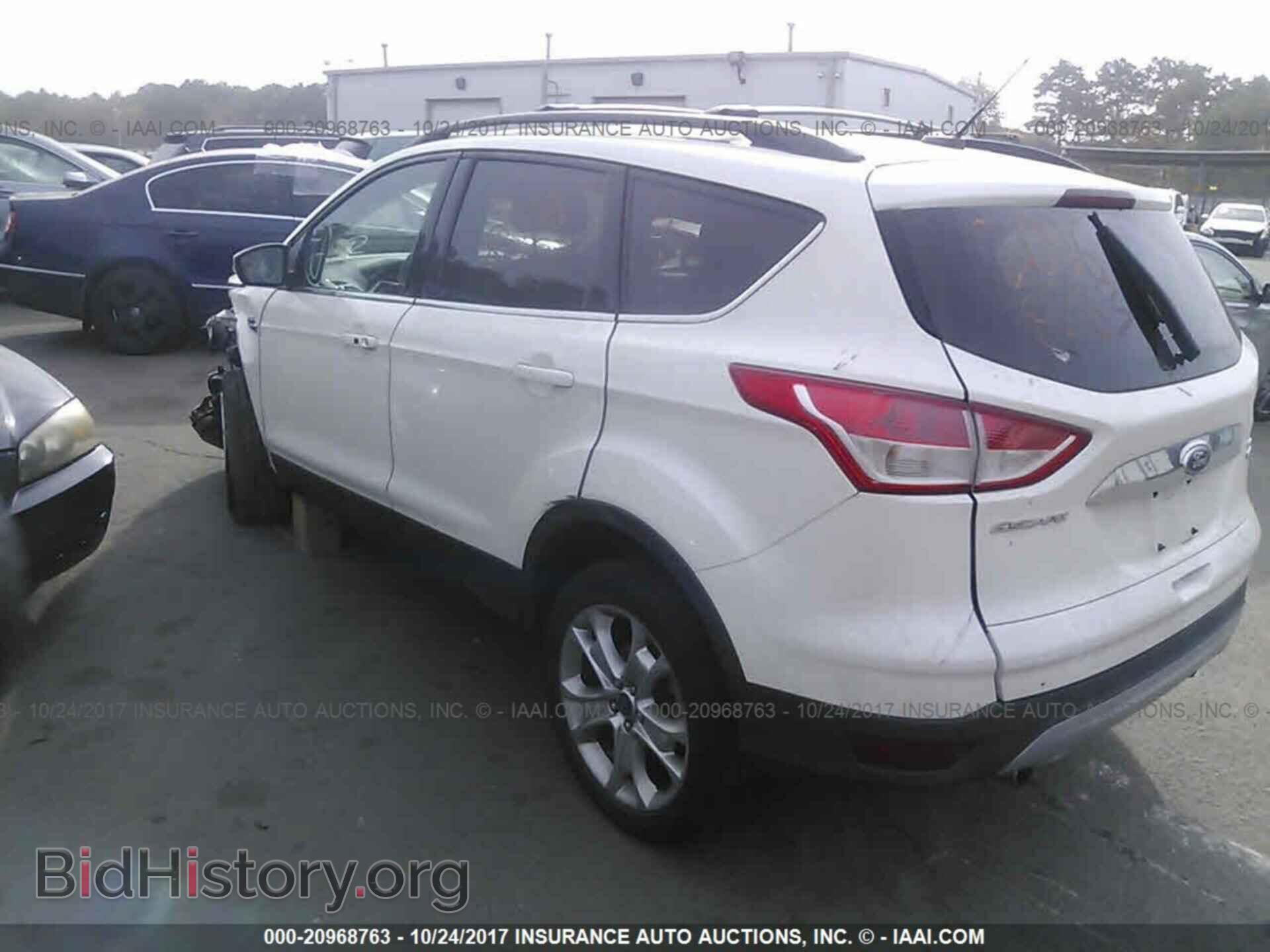 2013 Ford Escape - VIN: 1FMCU9H95DUD21888 - Фото 3