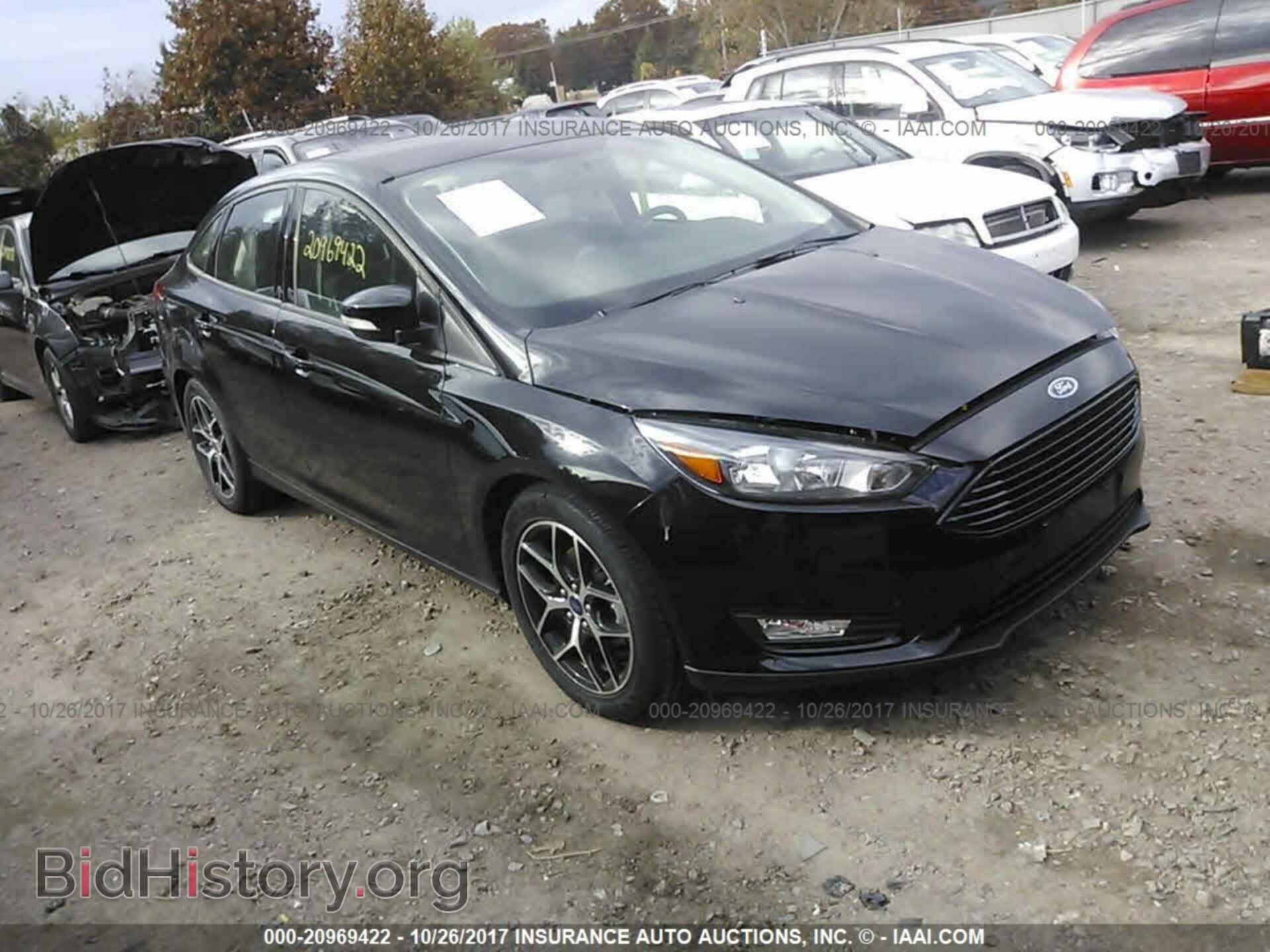Фотография 1FADP3FE3HL306837 - Ford Focus 2017