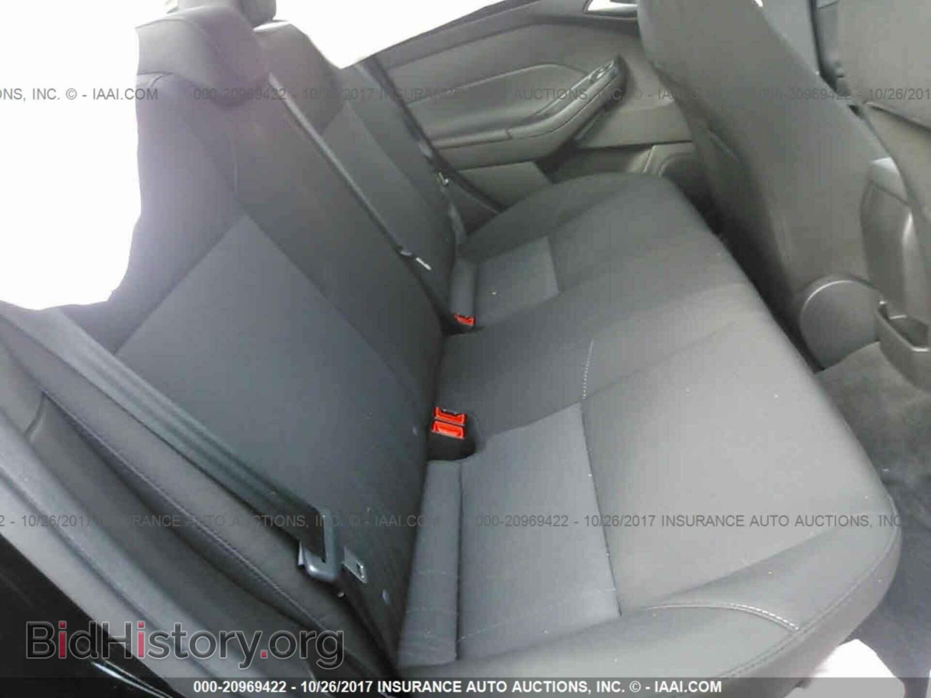 2017 Ford Focus - VIN: 1FADP3FE3HL306837 - Photo 8
