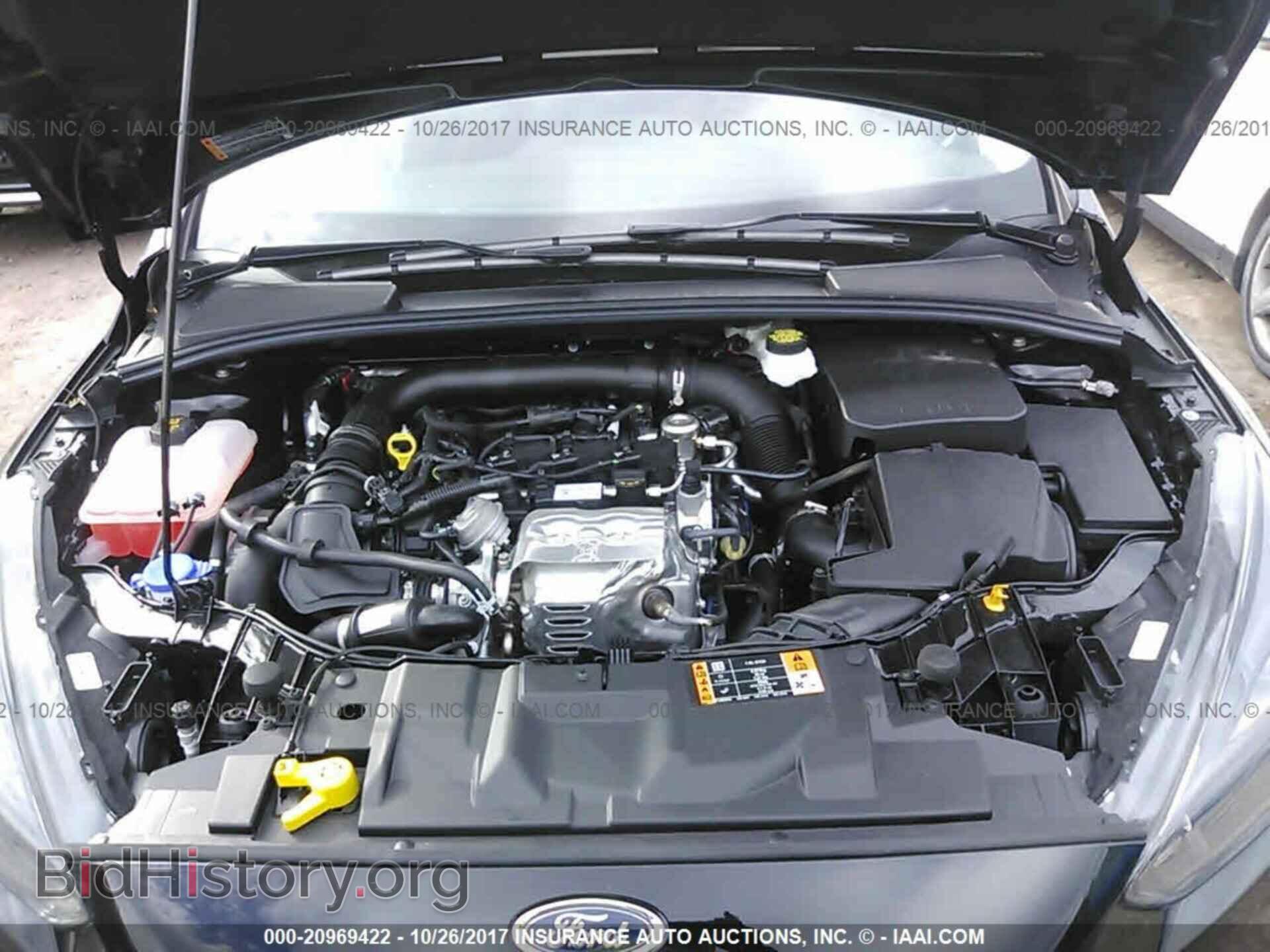 2017 Ford Focus - VIN: 1FADP3FE3HL306837 - Photo 10