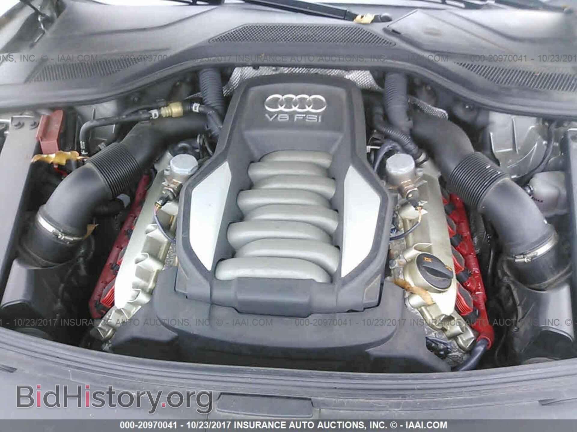 2011 Audi A8 - VIN: WAURVAFD3BN027110 - Photo 10