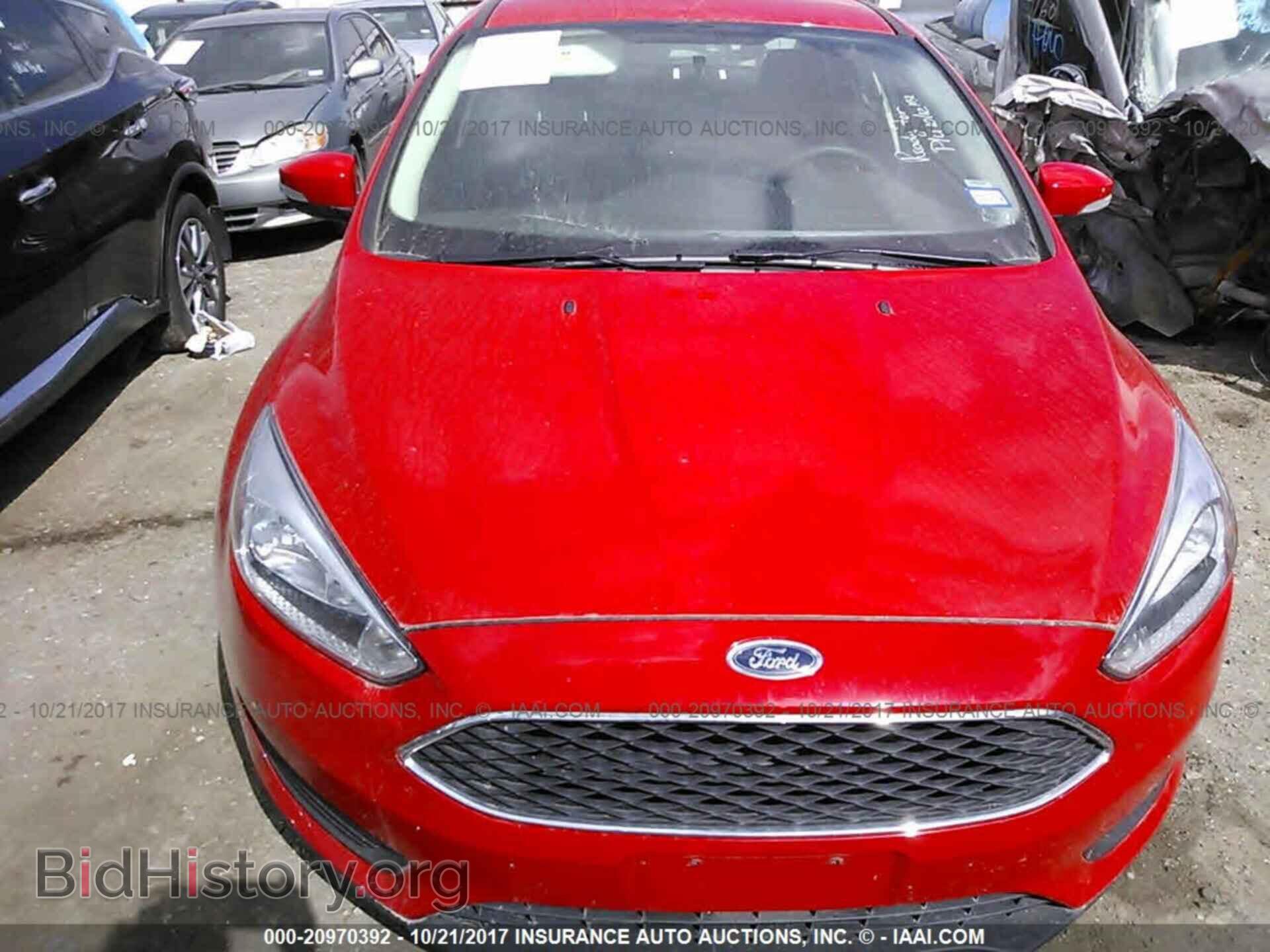 2017 Ford Focus - VIN: 1FADP3F2XHL249591 - Photo 6