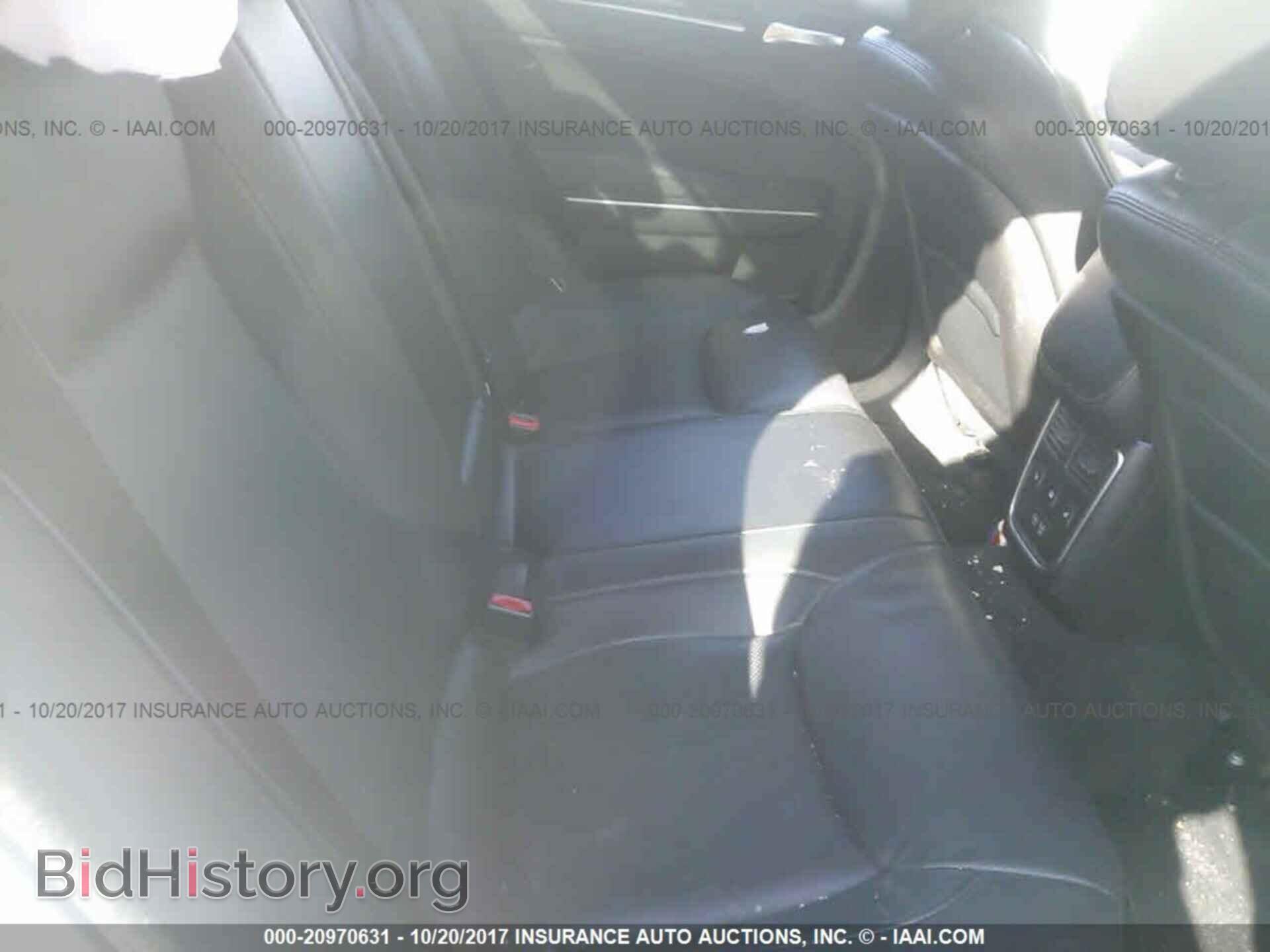 2016 Chrysler 300c - VIN: 2C3CCAEG8GH207357 - Фото 8