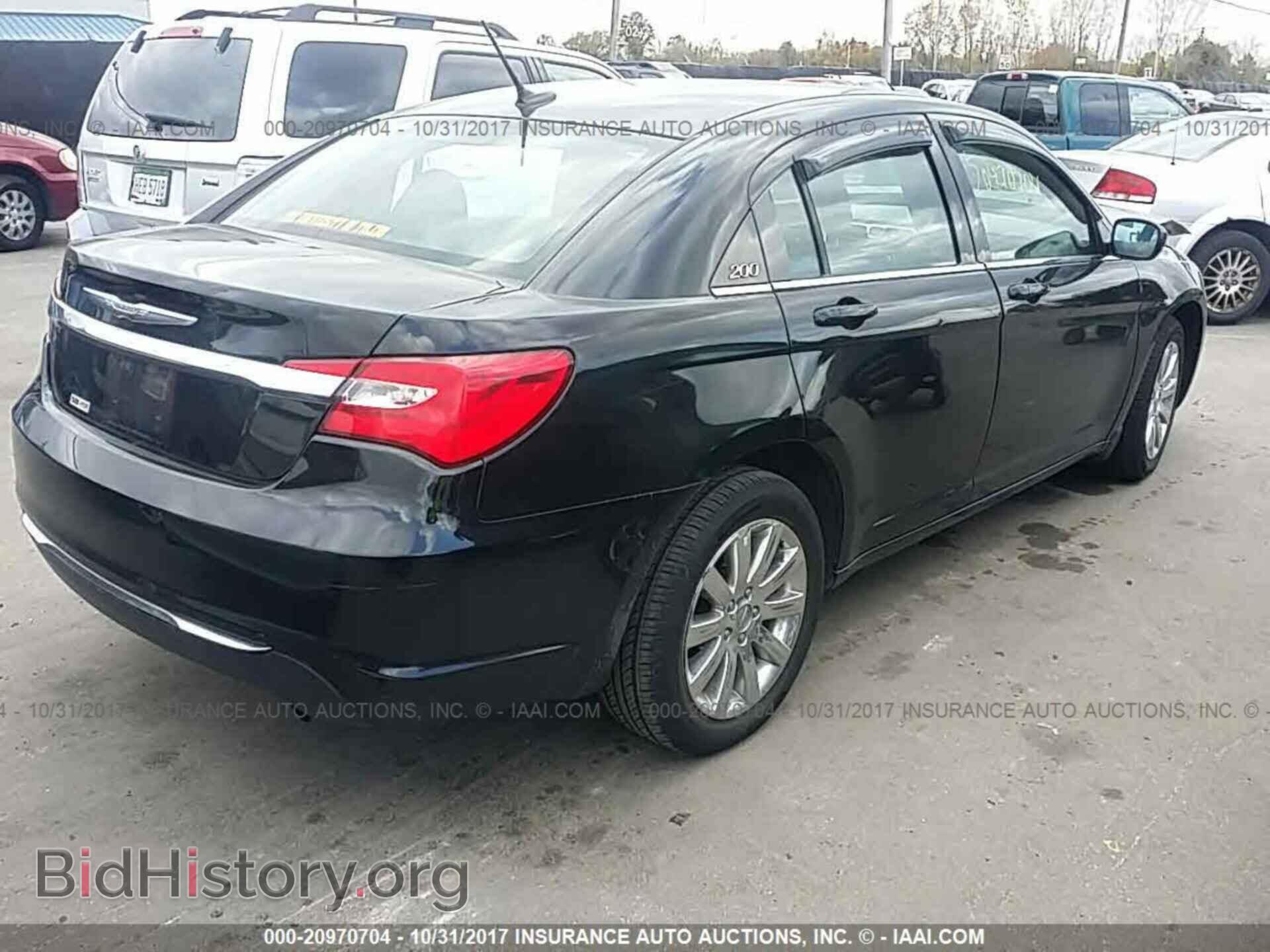 2012 Chrysler 200 - VIN: 1C3CCBBBXCN300512 - Photo 4