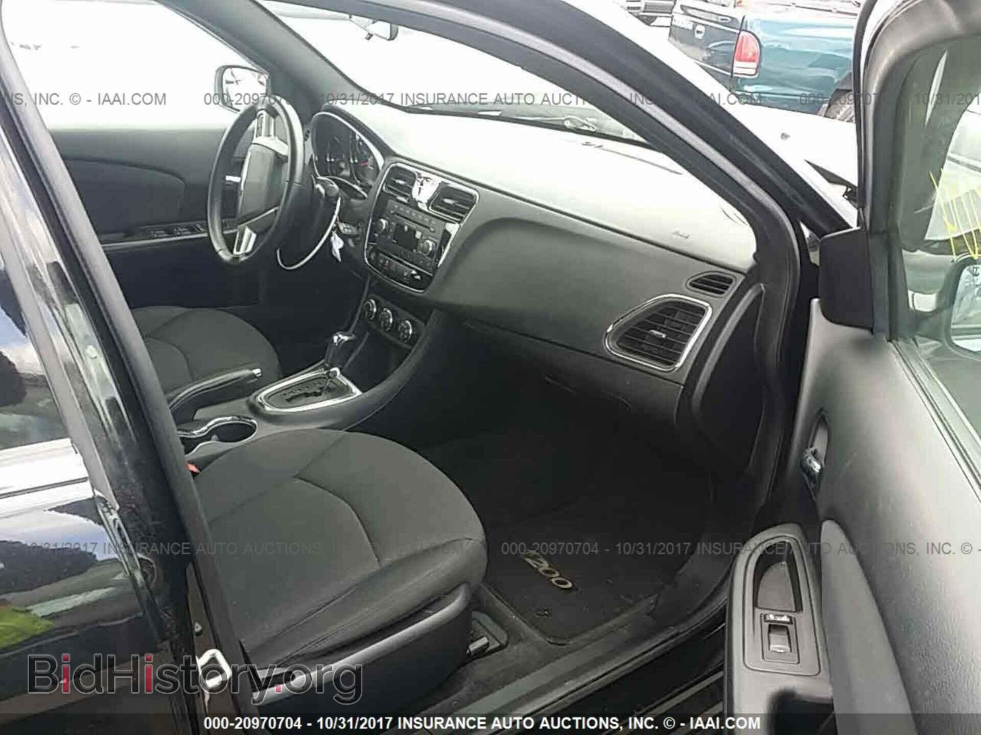 2012 Chrysler 200 - VIN: 1C3CCBBBXCN300512 - Photo 5