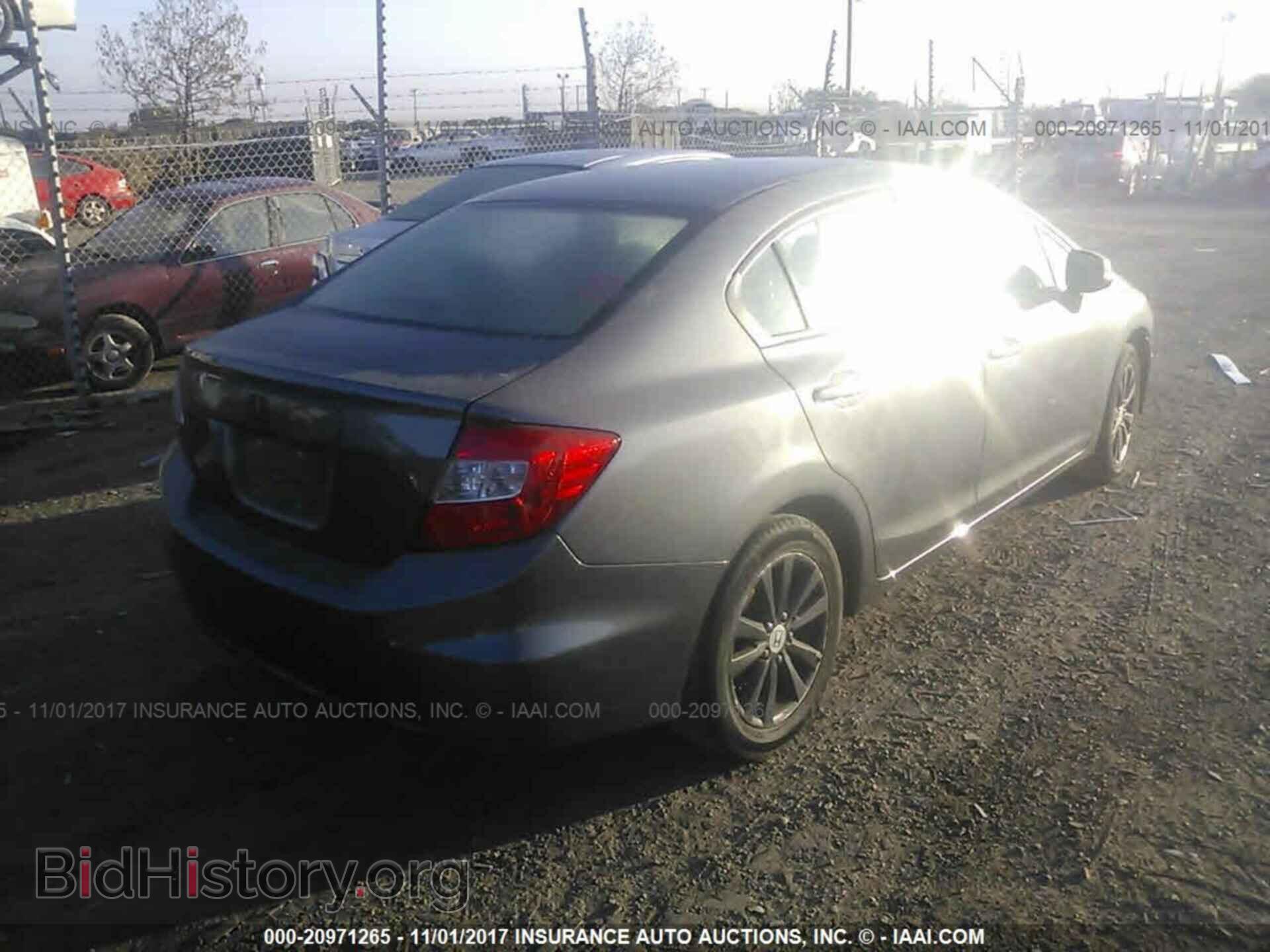 2012 Honda Civic - VIN: 19XFB2F8XCE322721 - Фото 4
