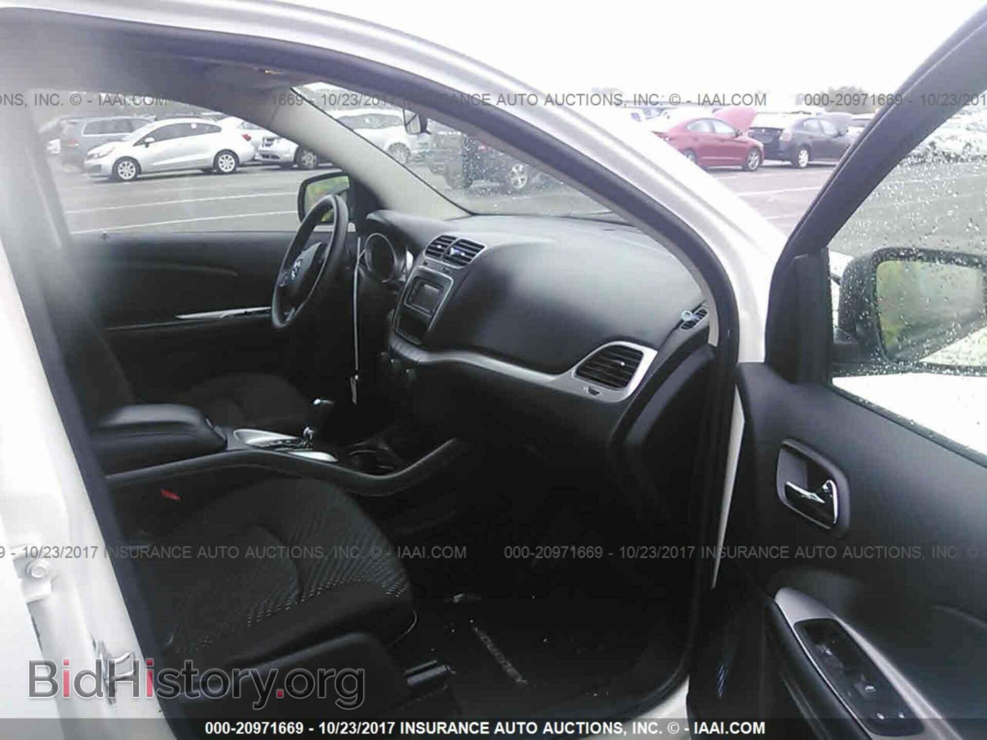 2015 Dodge Journey - VIN: 3C4PDDBG2FT693055 - Photo 5