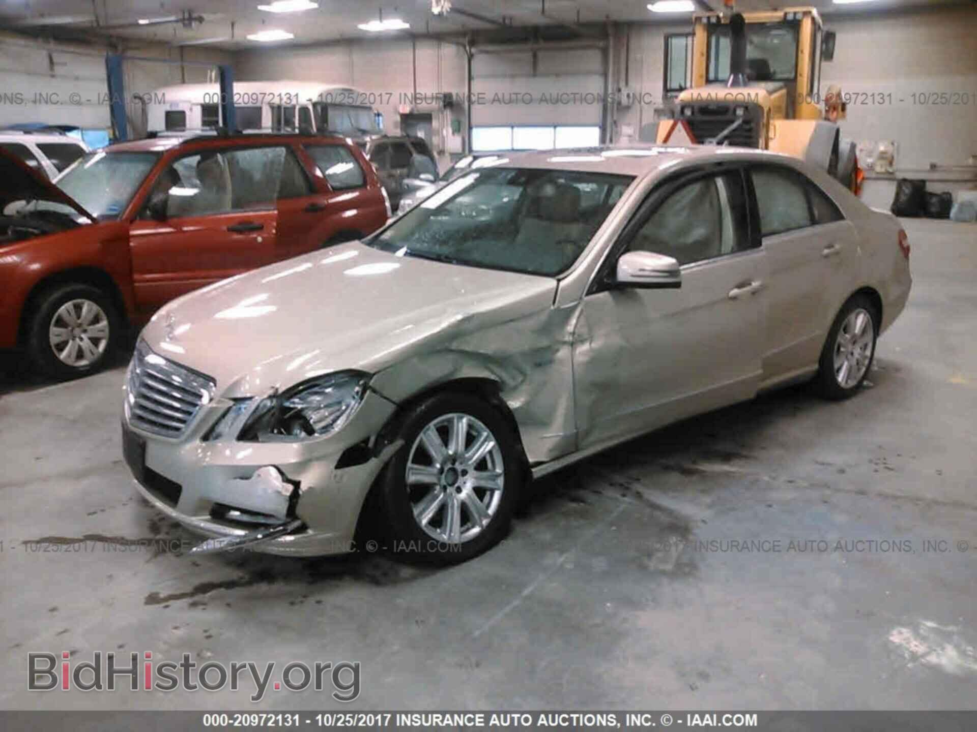 2012 Mercedes-benz E - VIN: WDDHF8JB2CA528174 - Фото 2