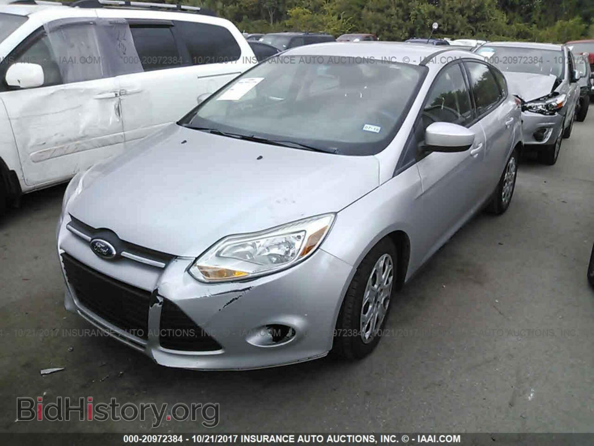 2012 Ford Focus - VIN: 1FAHP3K2XCL357175 - Photo 2