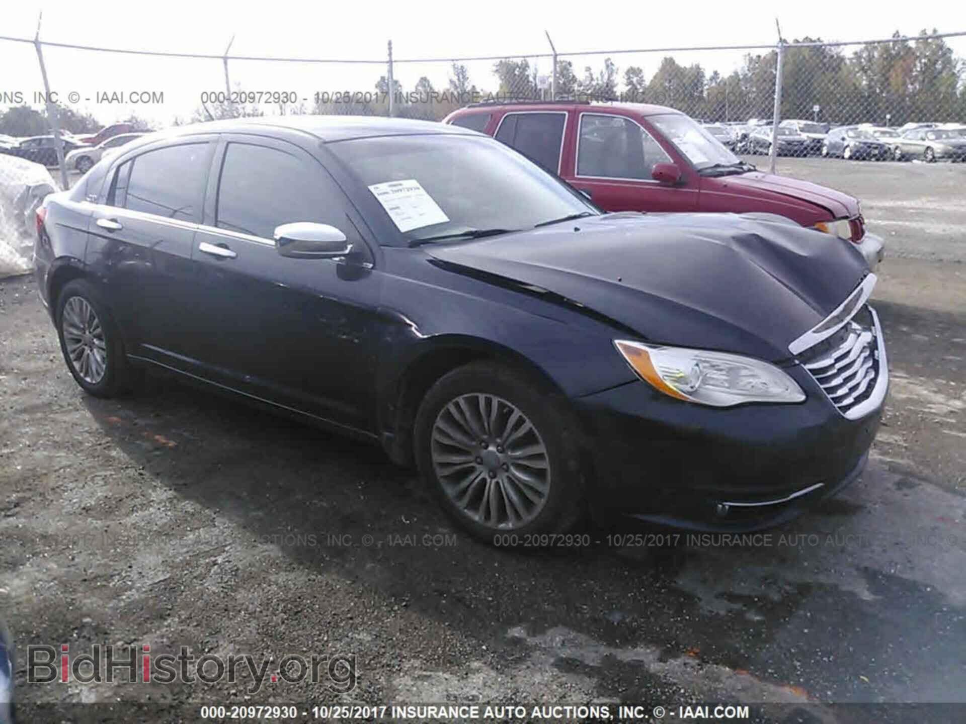 Photo 1C3BC2FB6BN595449 - Chrysler 200 2011