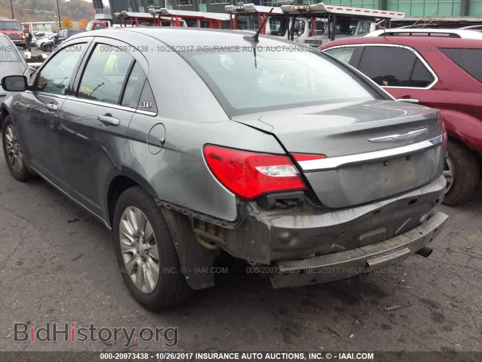 2012 Chrysler 200 - VIN: 1C3CCBAB1CN273802 - Photo 3