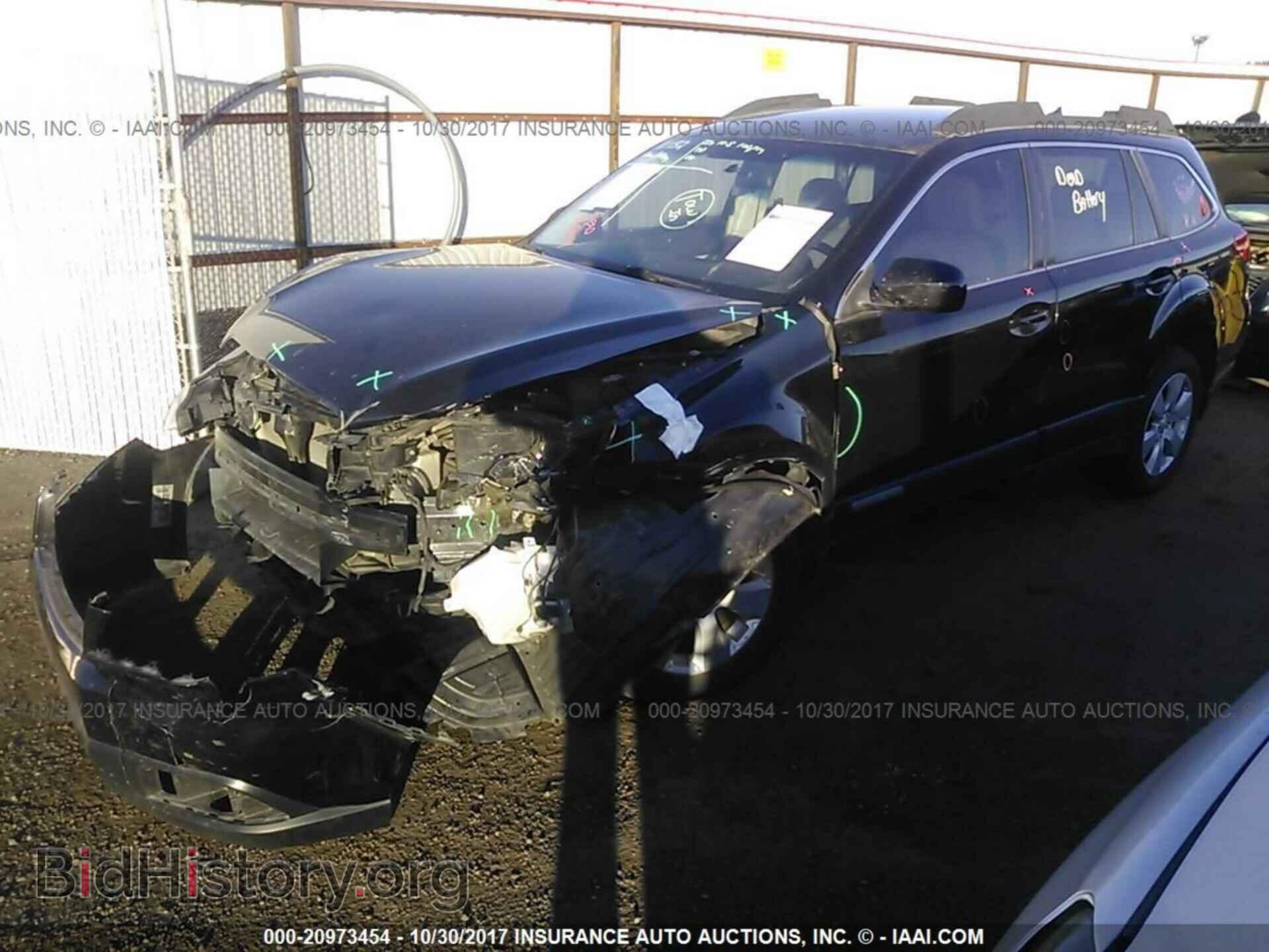 2012 Subaru Outback - VIN: 4S4BRBFC7C3205891 - Photo 2