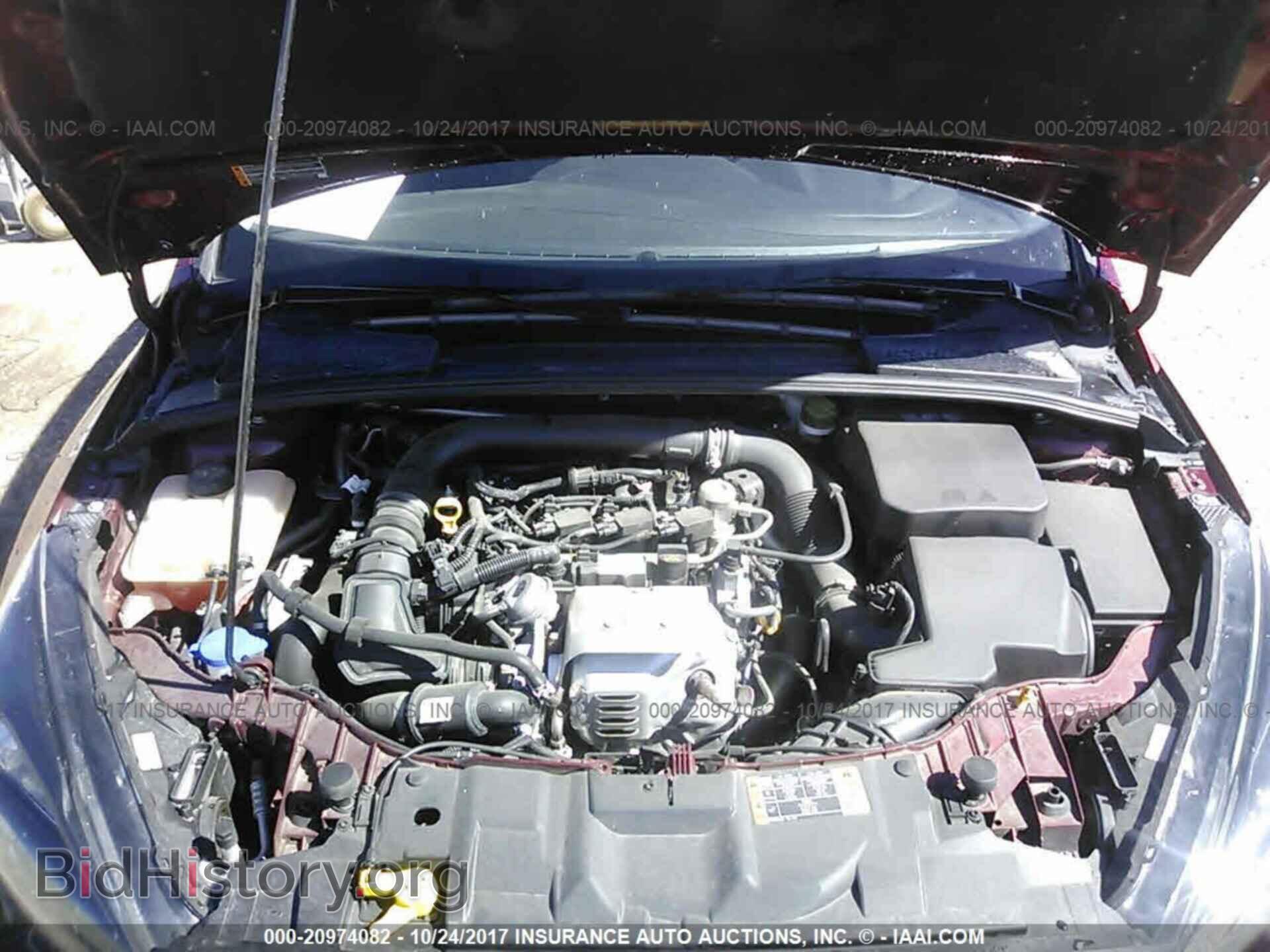 2016 Ford Focus - VIN: 1FADP3FE3GL350237 - Photo 10