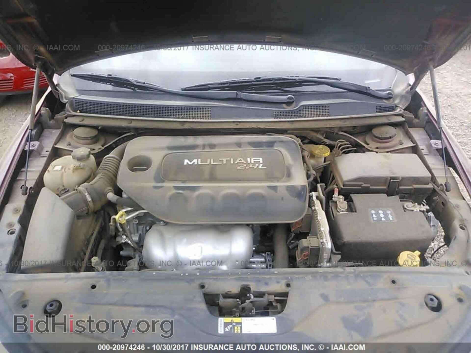 2015 Chrysler 200 - VIN: 1C3CCCAB4FN690776 - Photo 10
