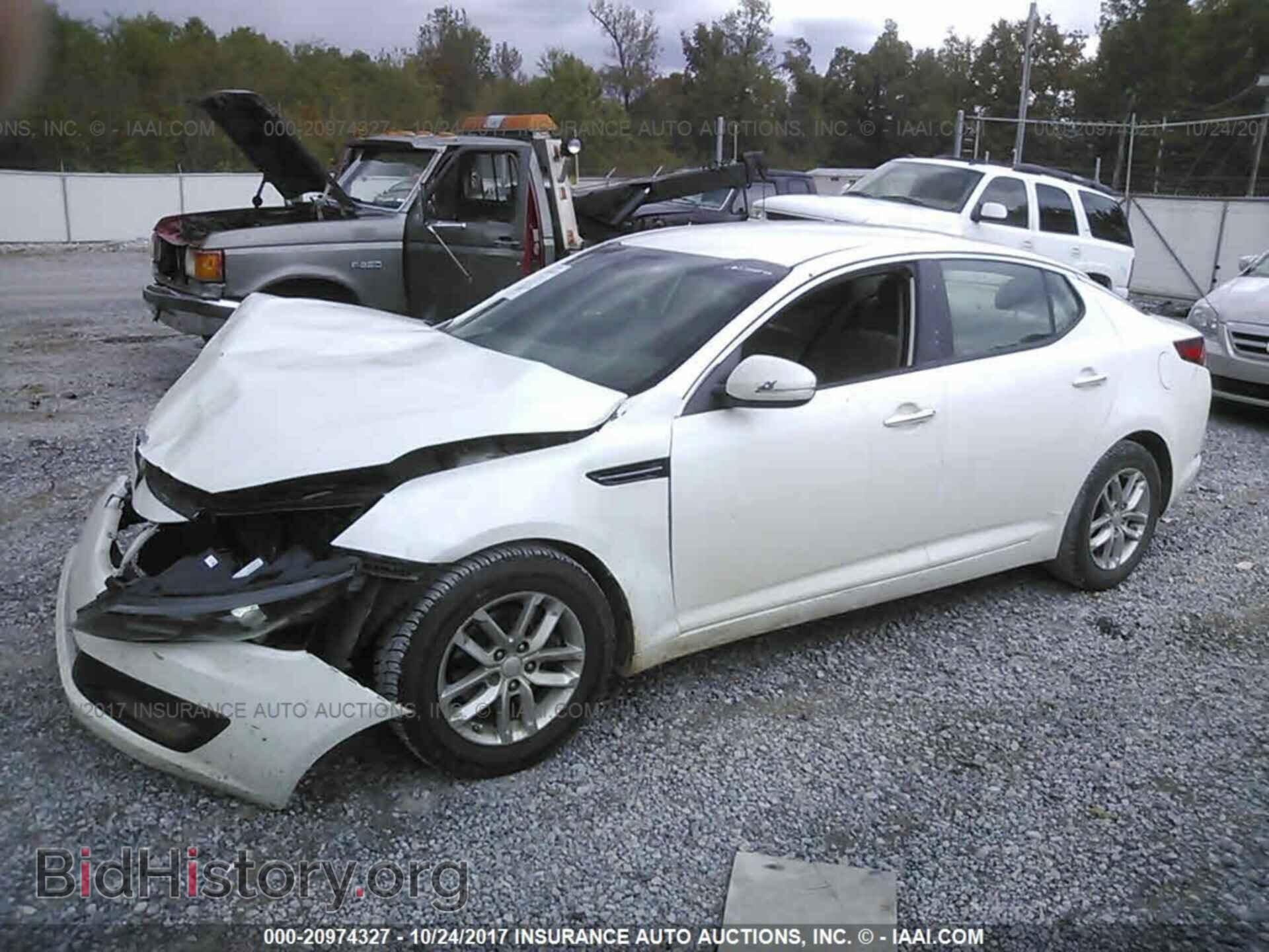 2013 Kia Optima - VIN: KNAGM4A74D5301348 - Photo 2