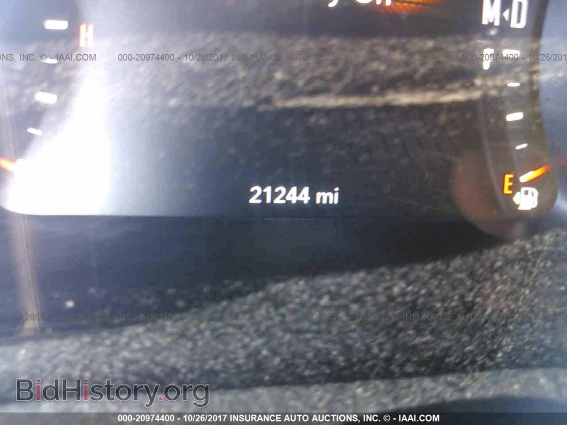 2016 Dodge Challenger - VIN: 2C3CDZAG6GH168415 - Photo 7