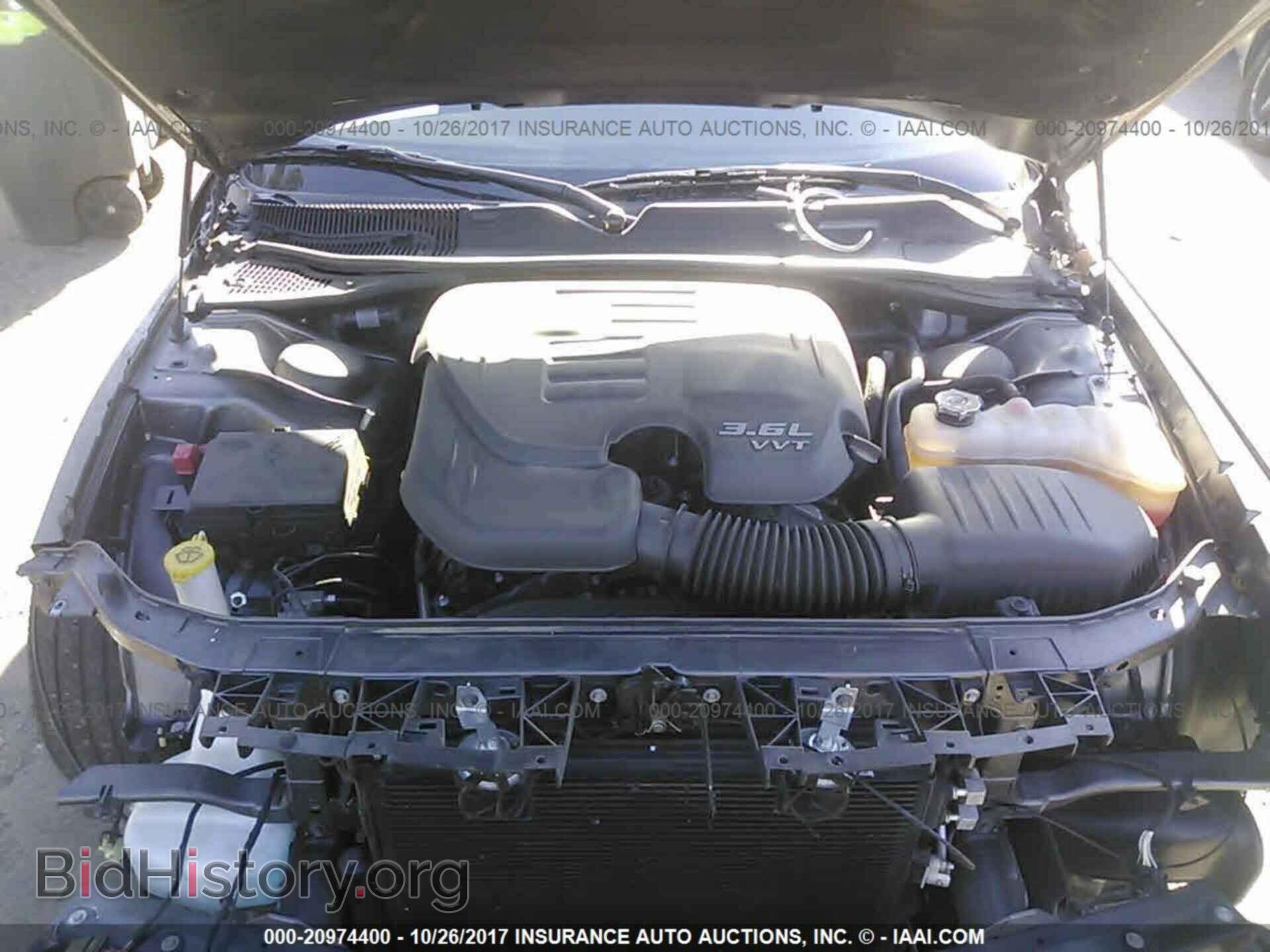 2016 Dodge Challenger - VIN: 2C3CDZAG6GH168415 - Photo 10