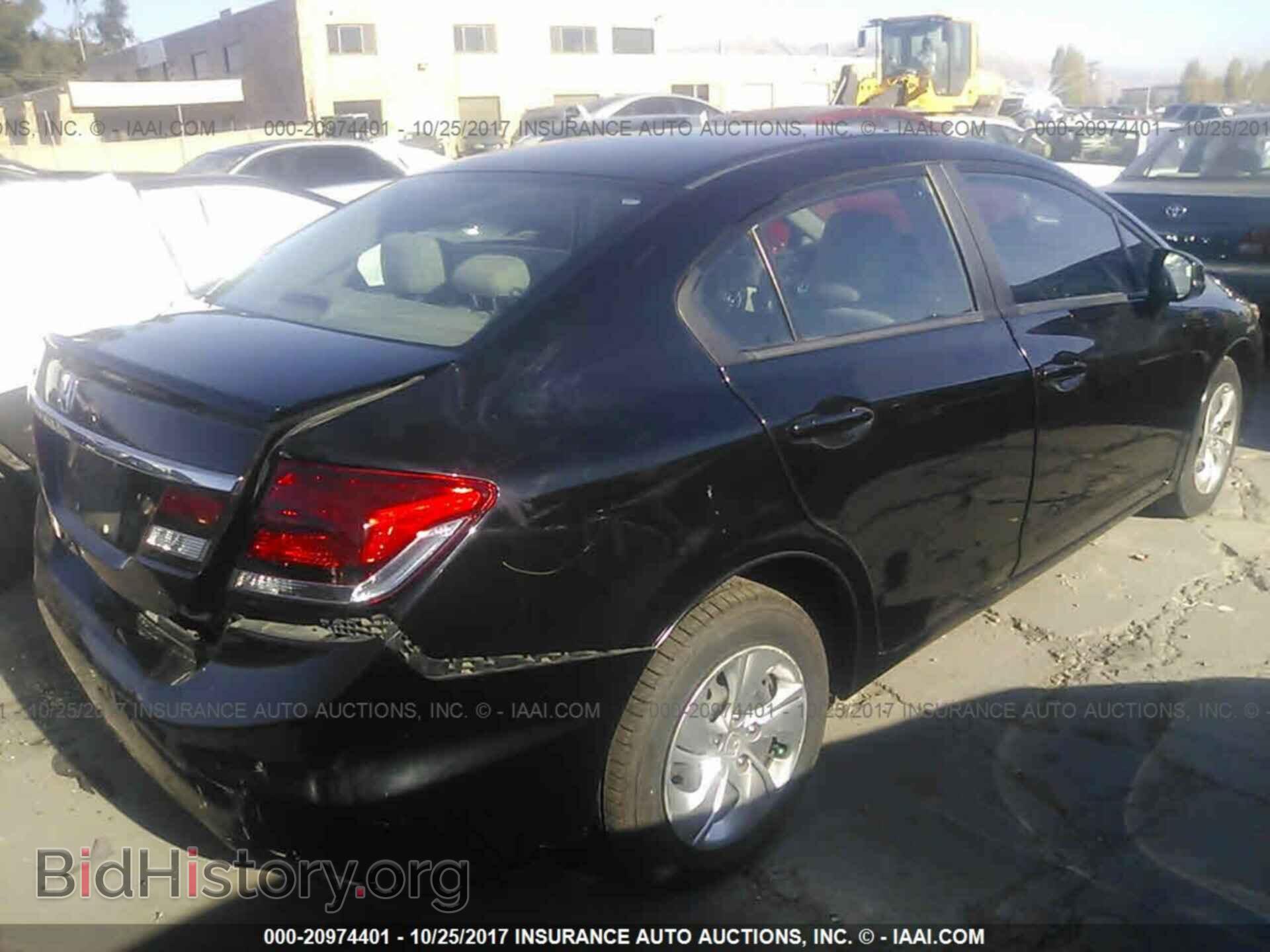 2013 Honda Civic - VIN: 19XFB2F54DE233976 - Photo 4