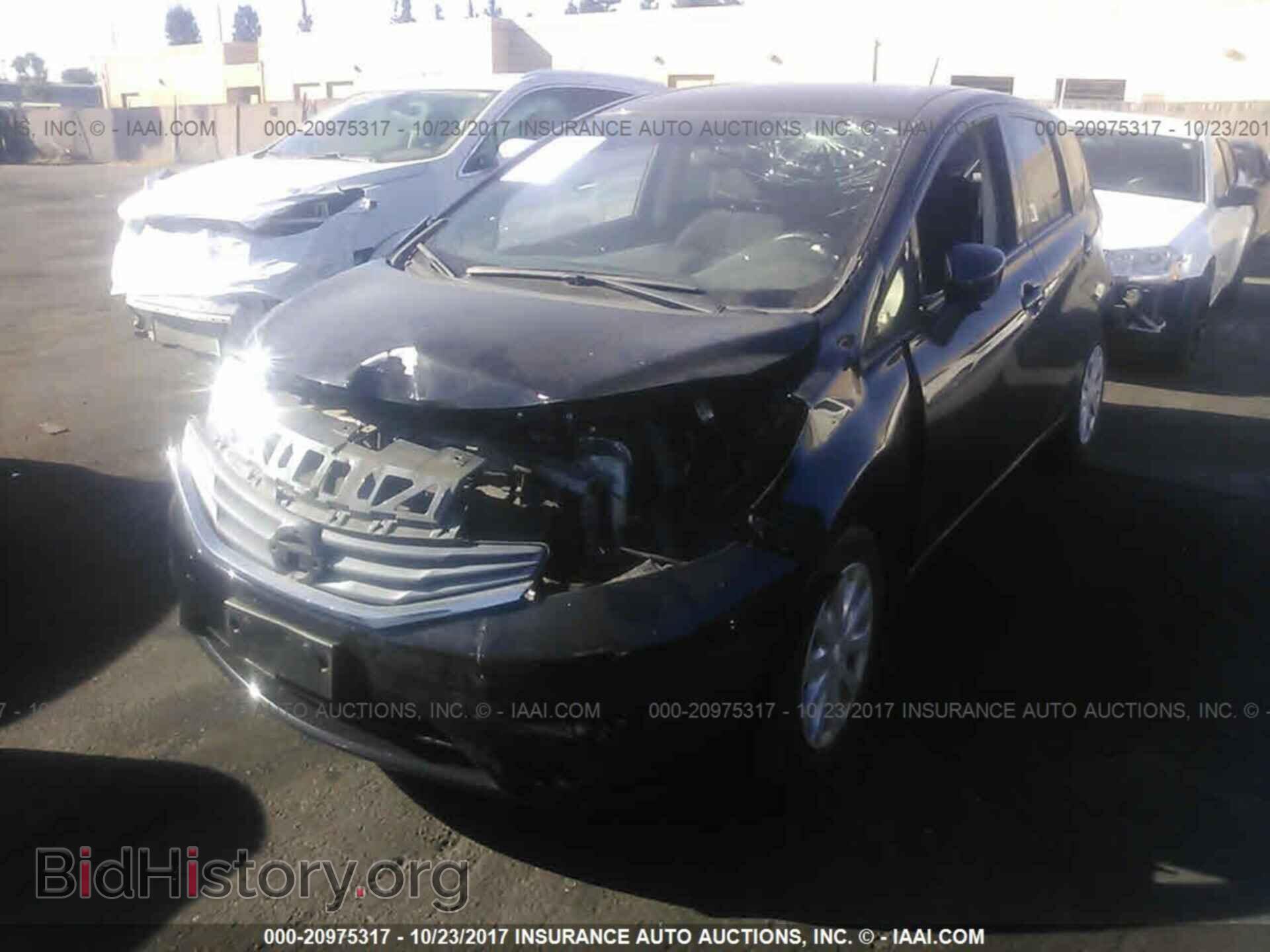 2015 Nissan Versa note - VIN: 3N1CE2CP8FL437309 - Photo 2
