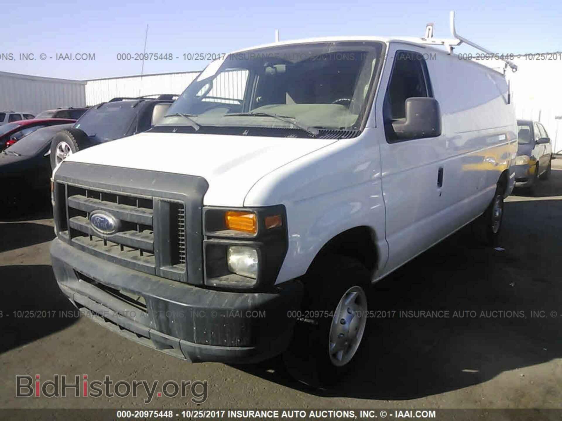 2011 Ford Econoline - VIN: 1FTNE1EW1BDB06365 - Photo 2