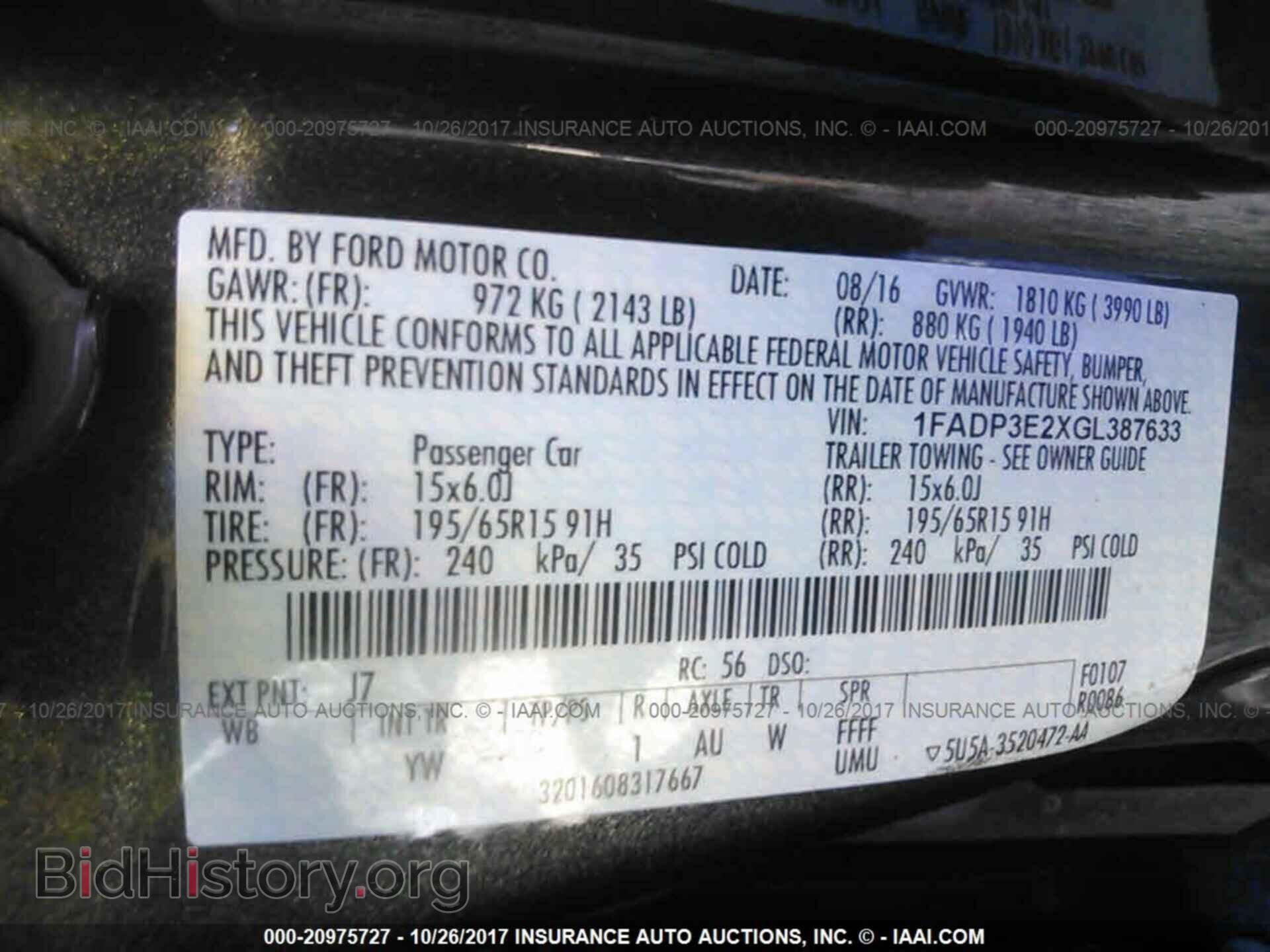 2016 Ford Focus - VIN: 1FADP3E2XGL387633 - Photo 9