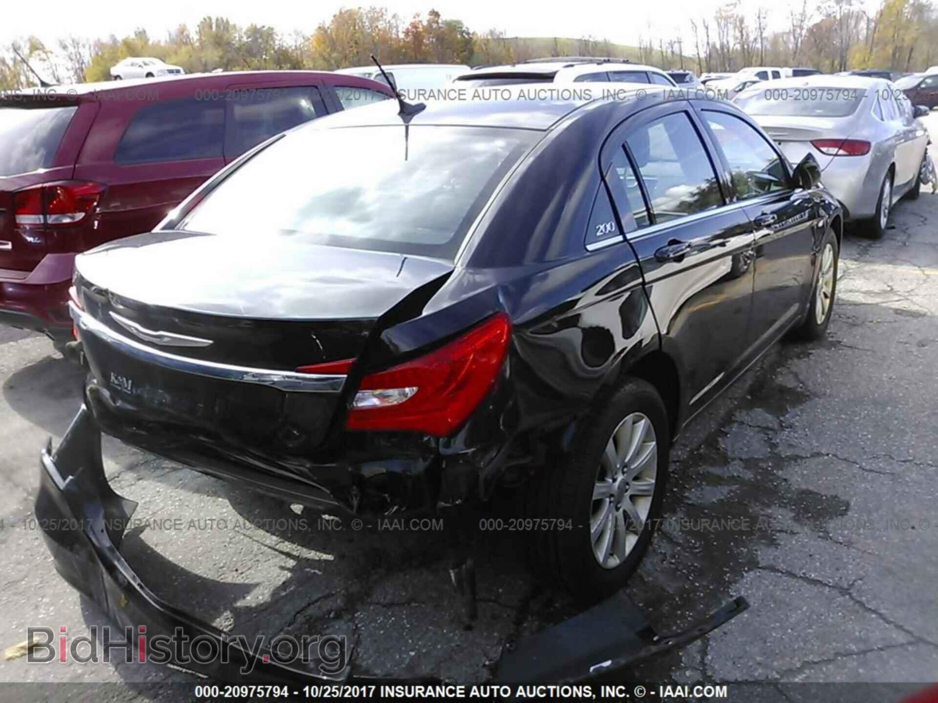 2012 Chrysler 200 - VIN: 1C3CCBBB3CN106811 - Фото 4