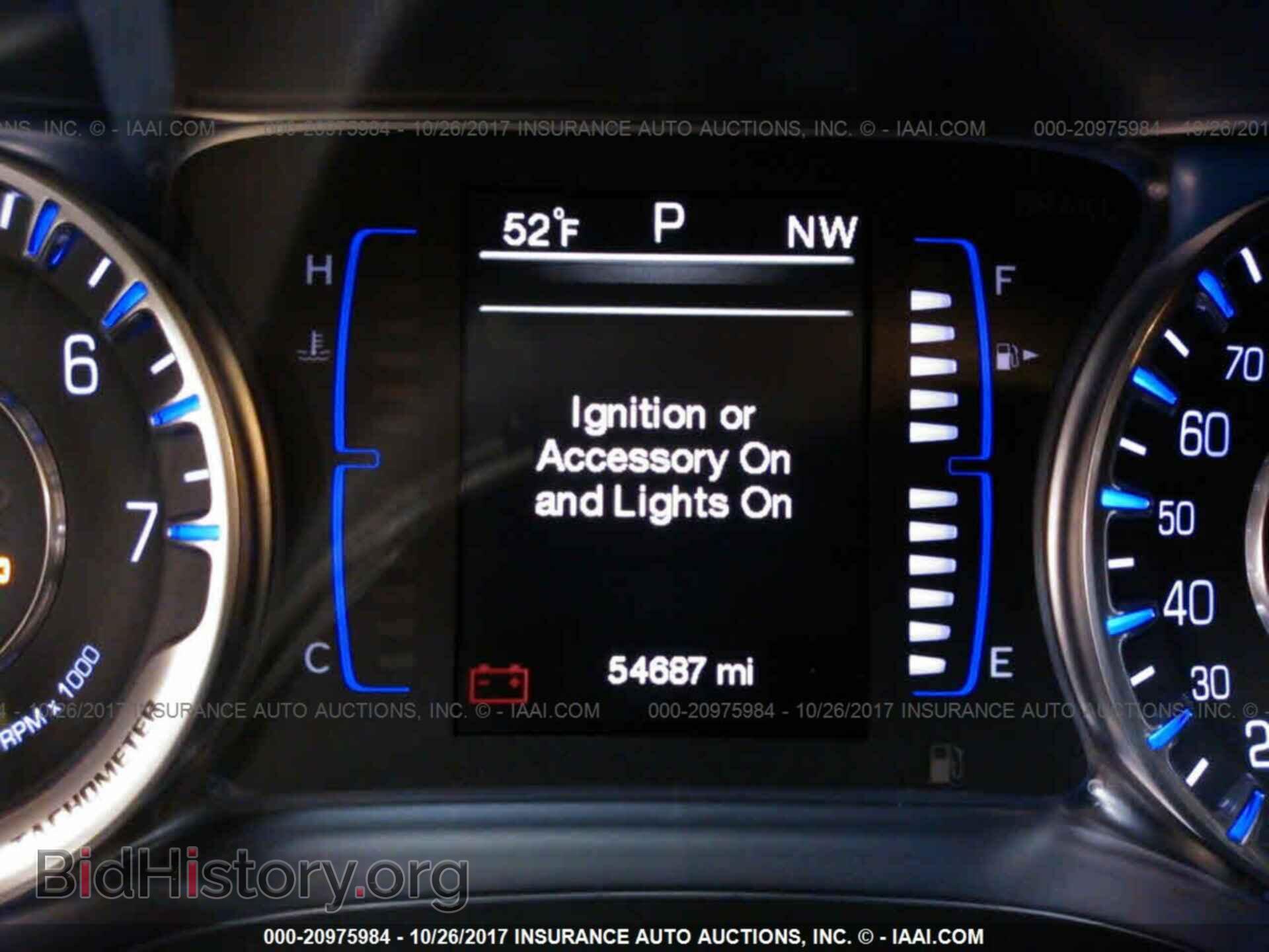 2015 Chrysler 200 - VIN: 1C3CCCAB3FN521297 - Photo 7