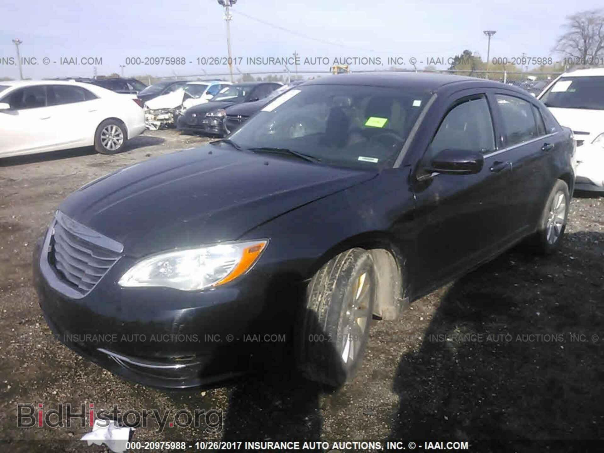 2012 Chrysler 200 - VIN: 1C3CCBBB2CN262788 - Photo 2